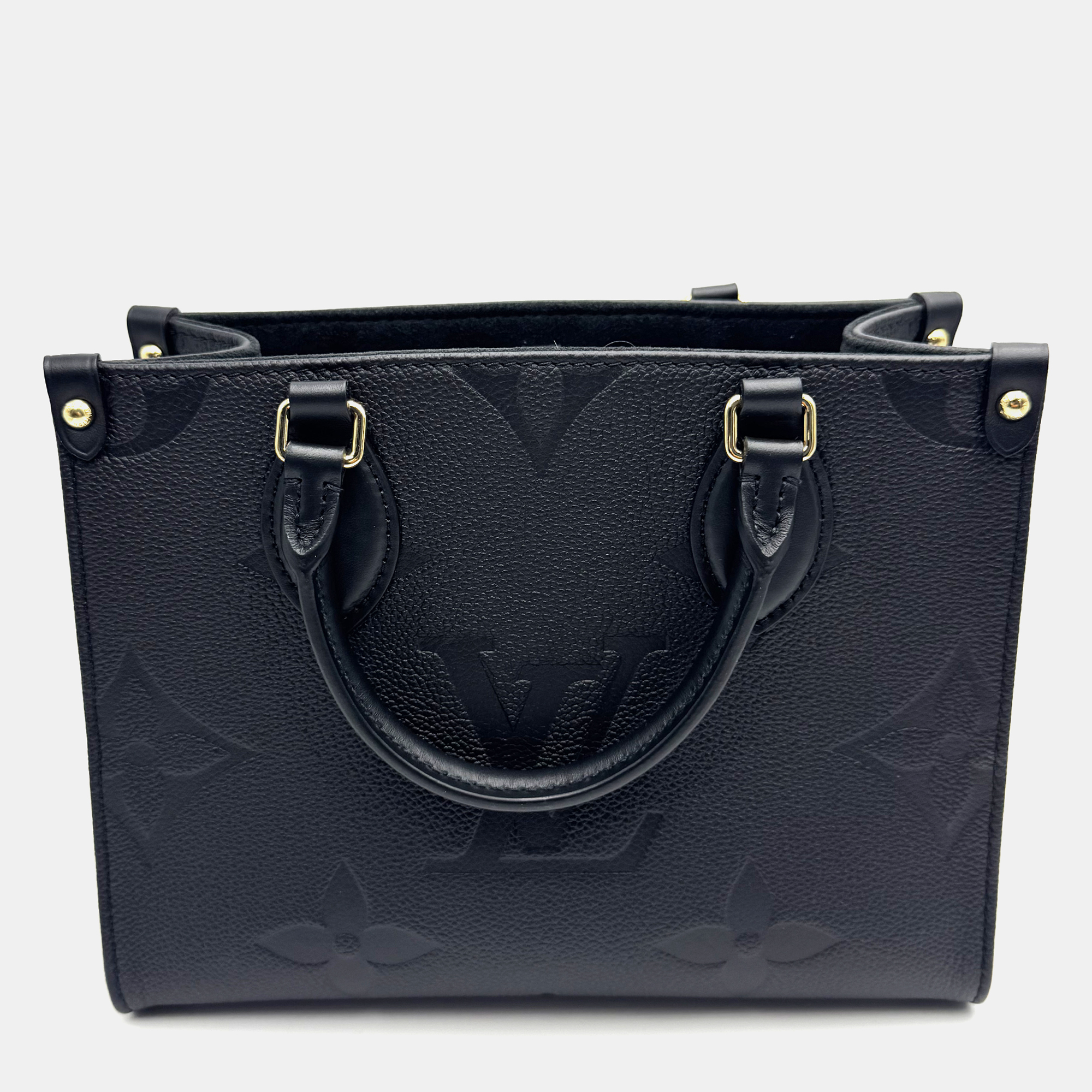 

Louis Vuitton OnTheGo PM Black Monogram Leather Tote Bag