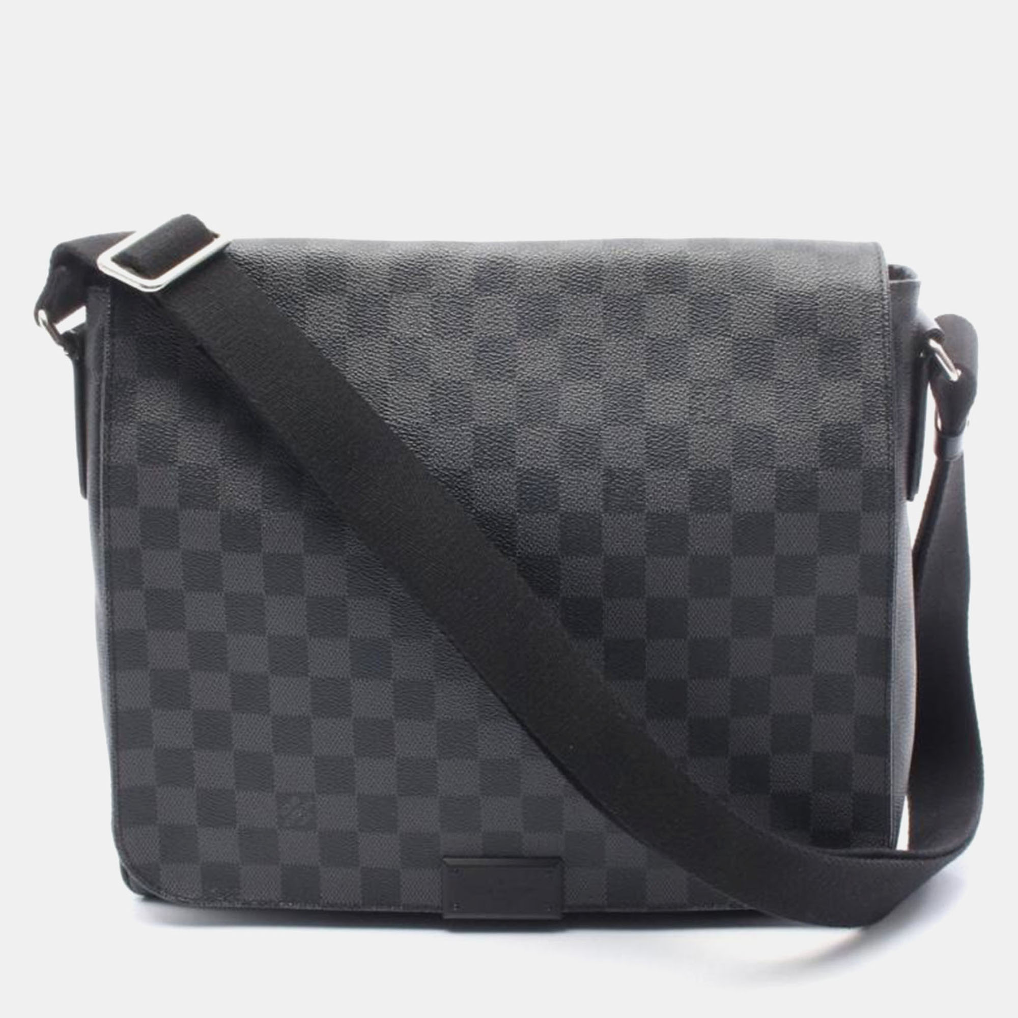 

Louis Vuitton District MM Grey Damier Graphite Canvas Crossbody Bag, Black