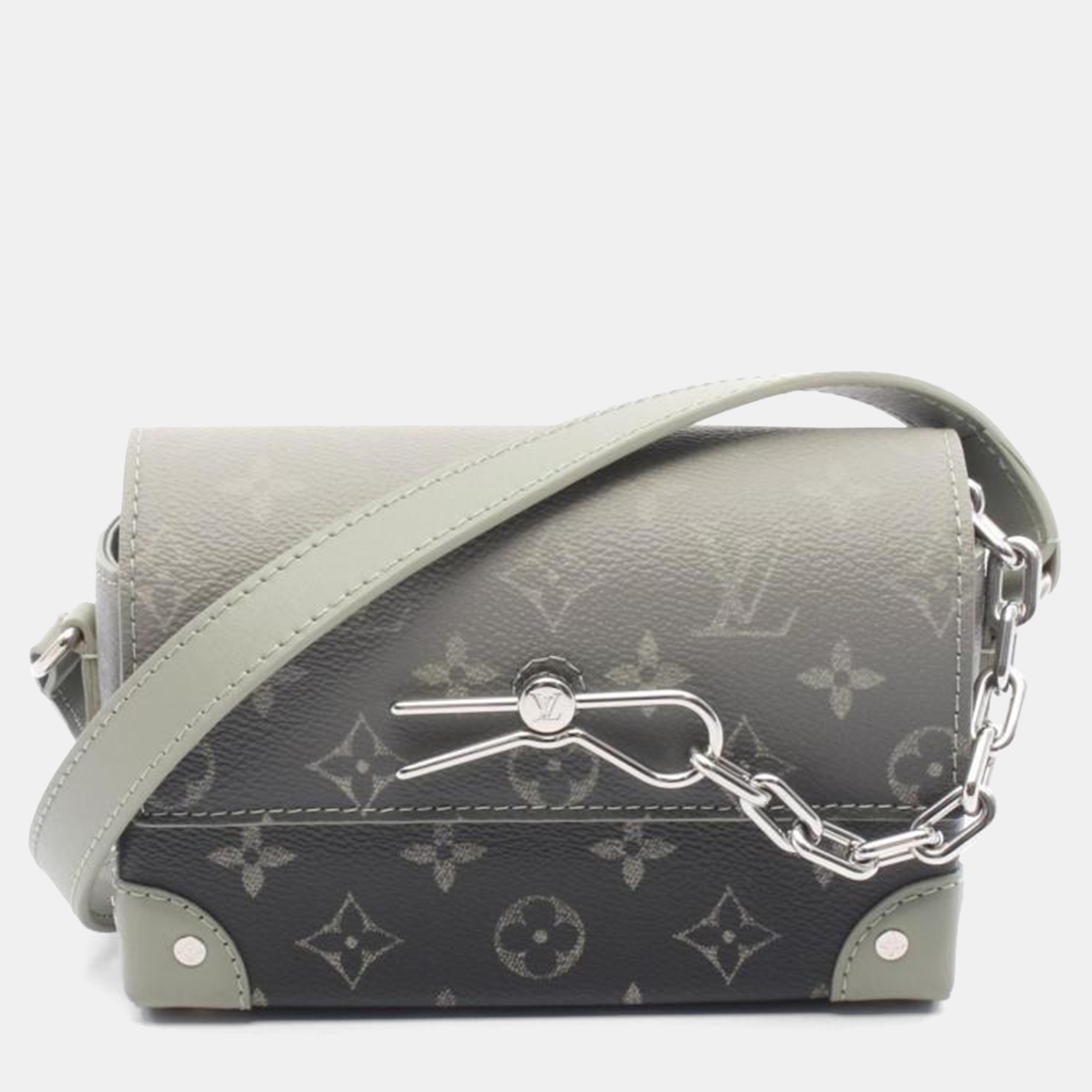 Pre-owned Louis Vuitton Steamer Wearable Wallet Monogram Gradient In Gray