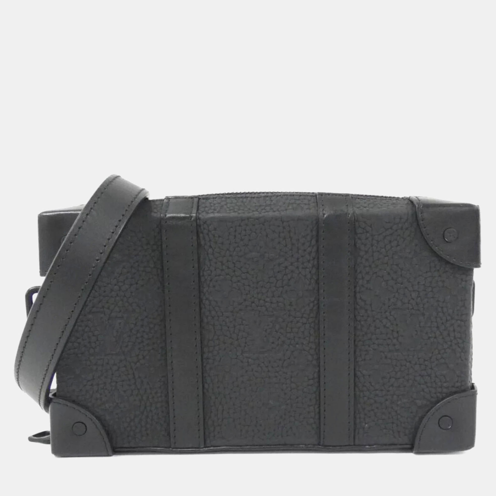 

Louis Vuitton Soft Trunk Wallet Black Taurillon Monogram Leather Shoulder Bag