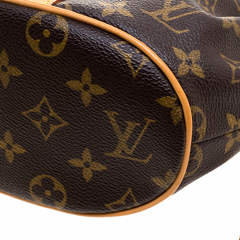 Louis Vuitton Monogram Canvas Theda GM Bag at 1stDibs