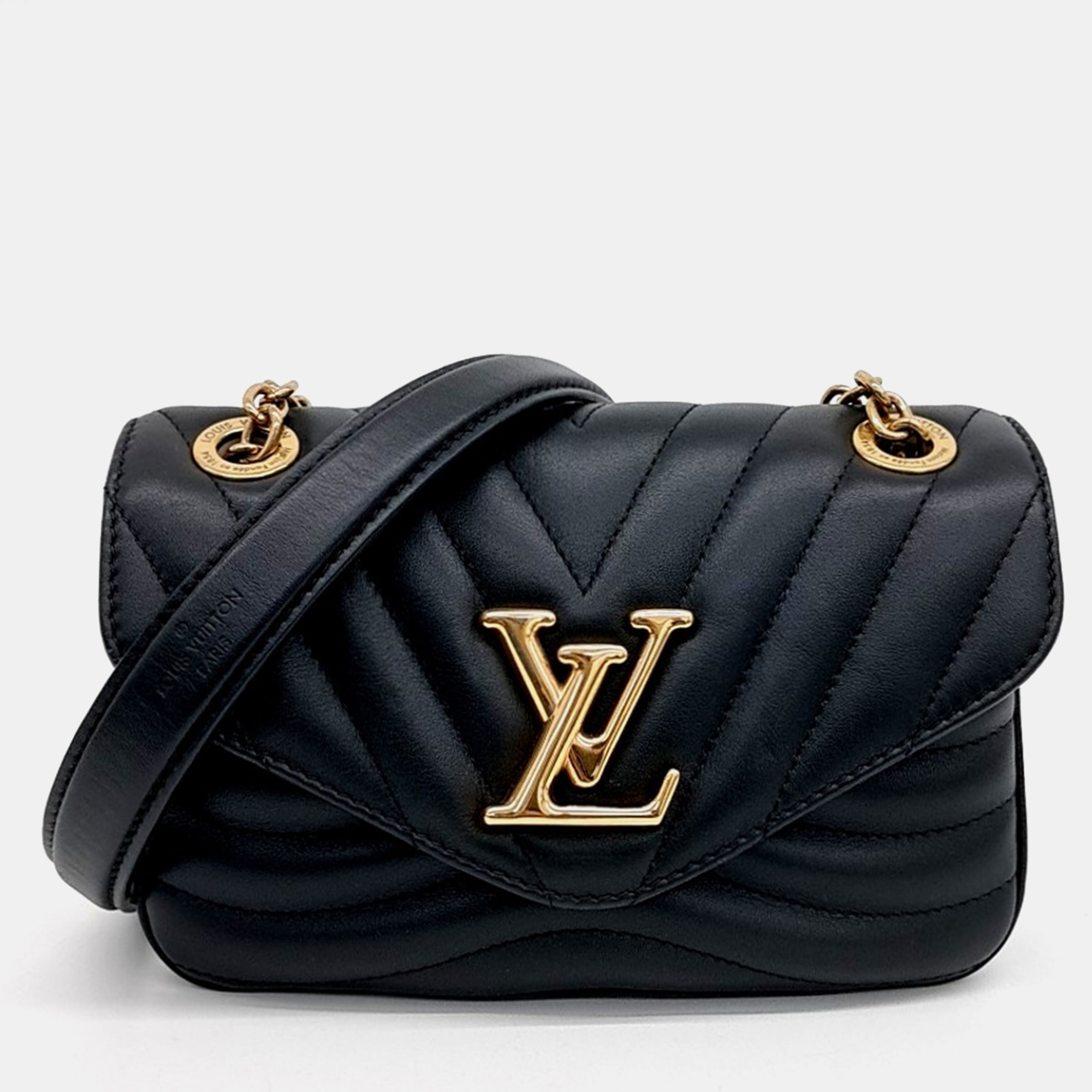 

Louis Vuitton Black Leather New Wave Chain Shoulder Bag PM