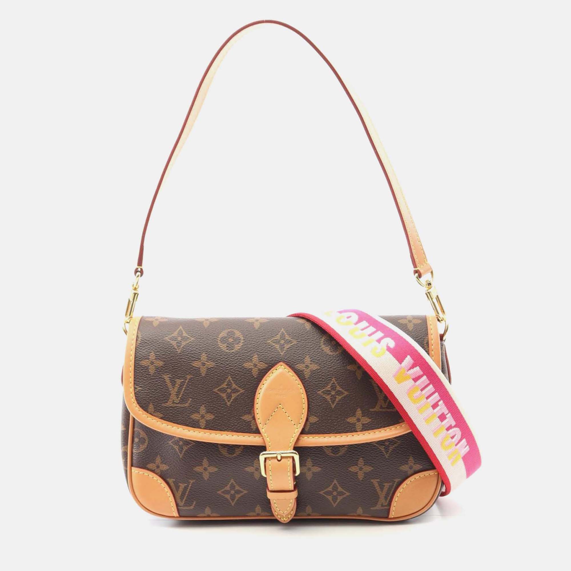 

Louis Vuitton Diane Nm Pm Shoulder Bag M46049 Monogram Canvas Fuschia Used Women, Brown
