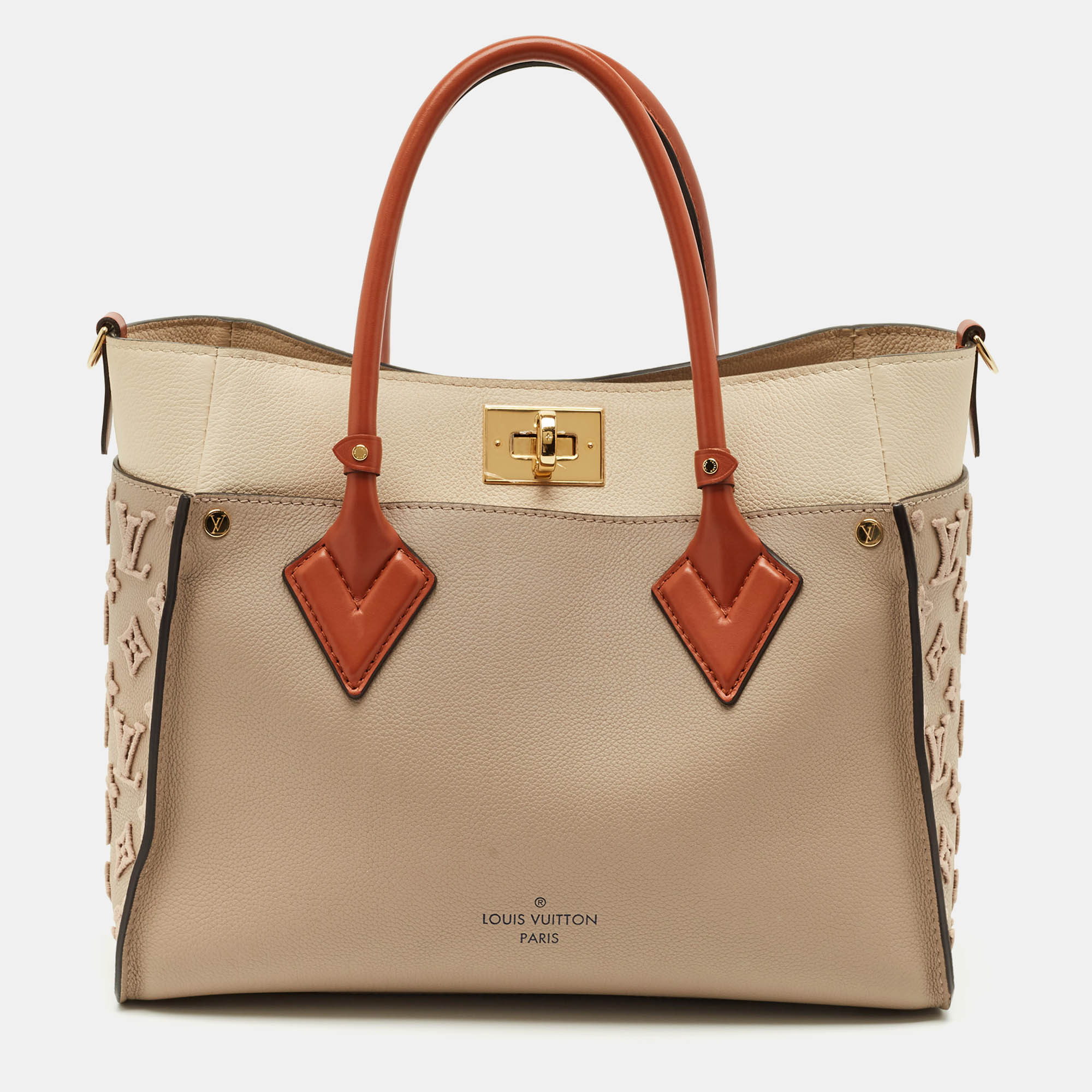 

Louis Vuitton Galet Monogram Tufting Leather On My Side MM Bag, Beige