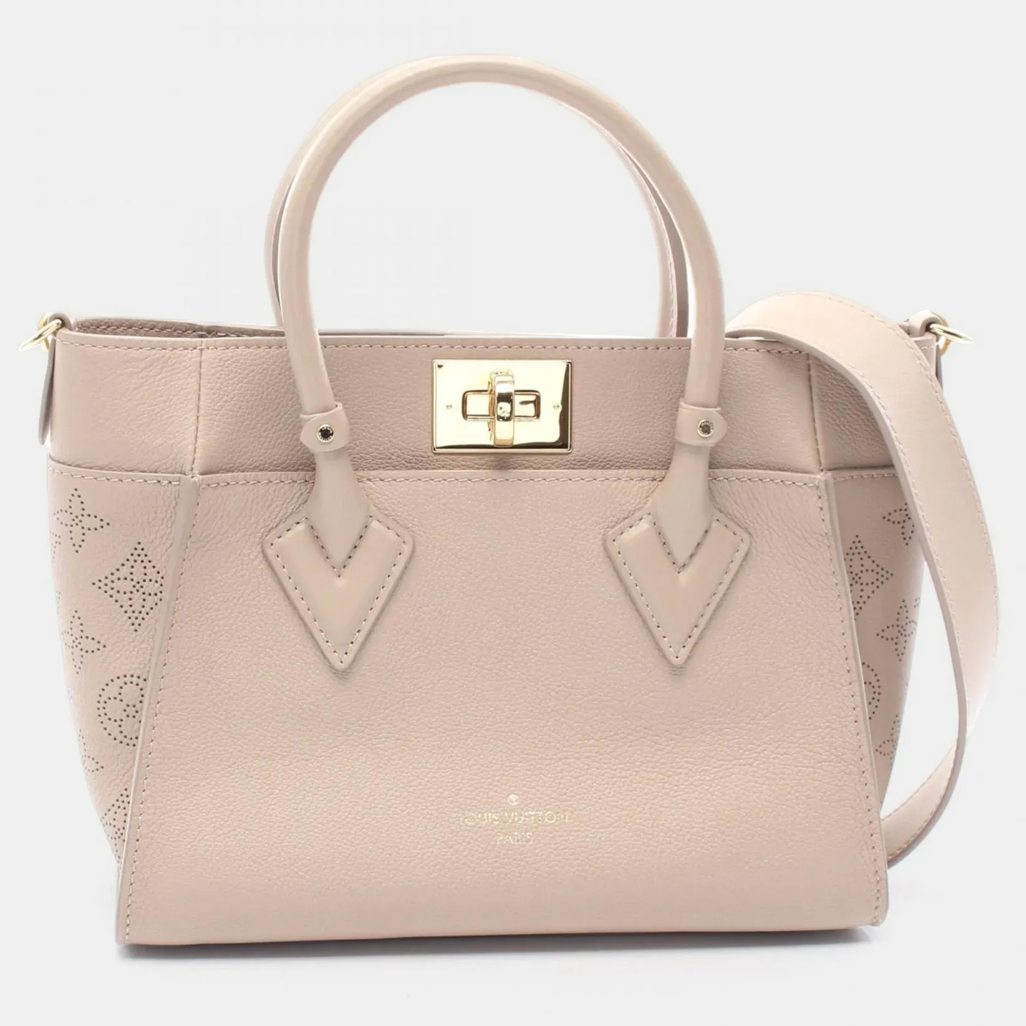 

Louis Vuitton On My Side PM Beige Leather Shoulder Bag