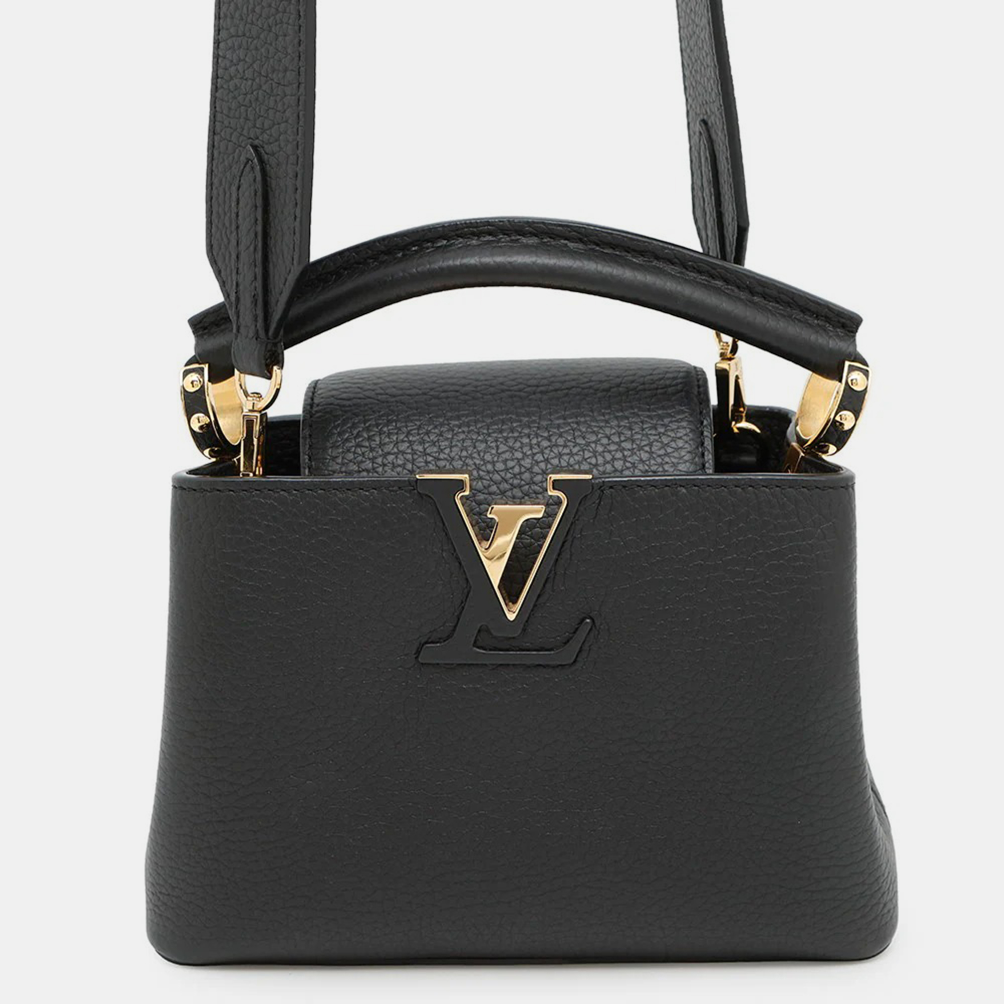 

Louis Vuitton Capucines Mini Noir Taurillon Leather Handbag, Black