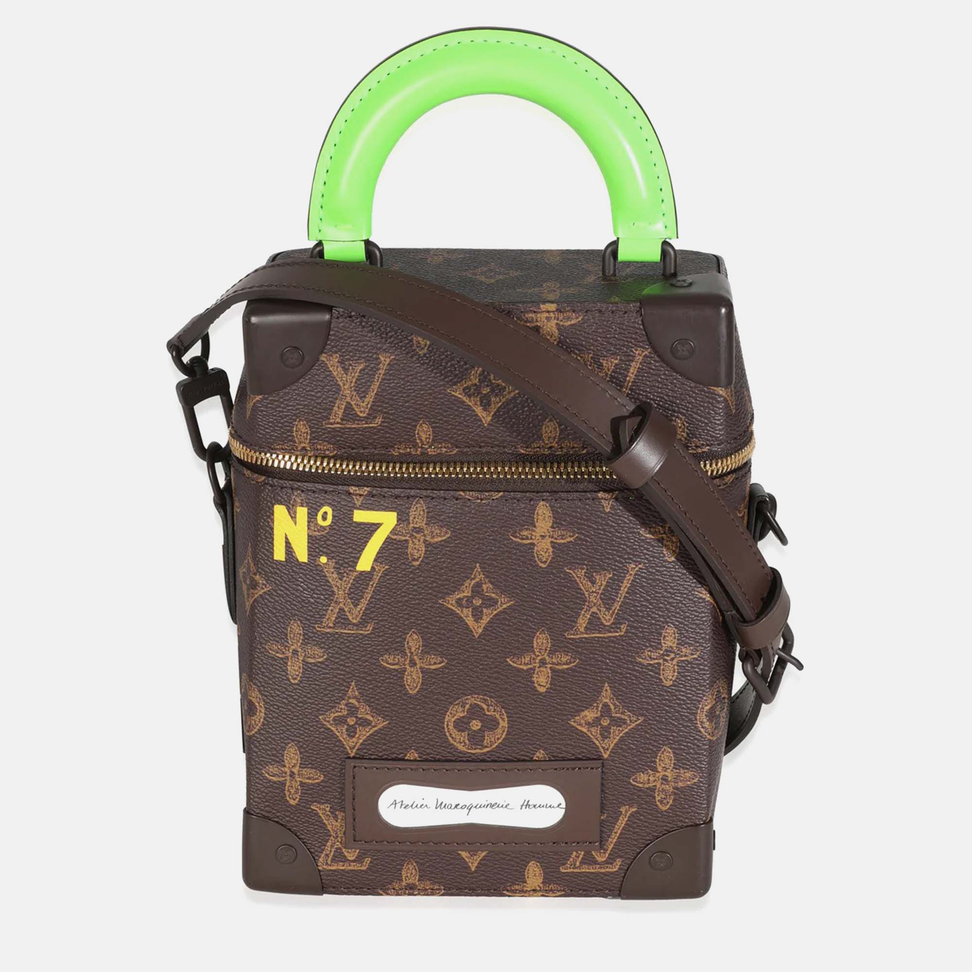 

Louis Vuitton Monogram Canvas NÂ°7 Vertical Box Trunk, Brown