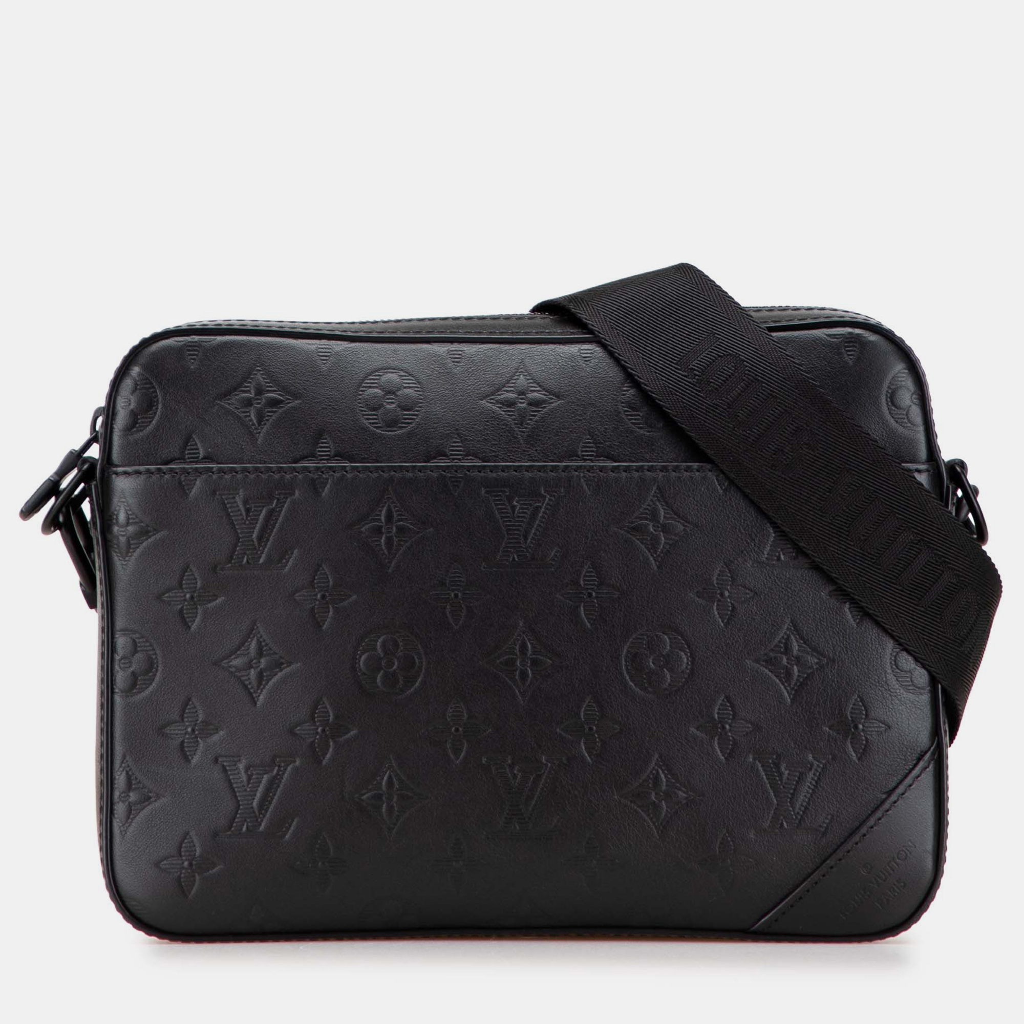 

Louis Vuitton Black Monogram Shadow Duo Messenger