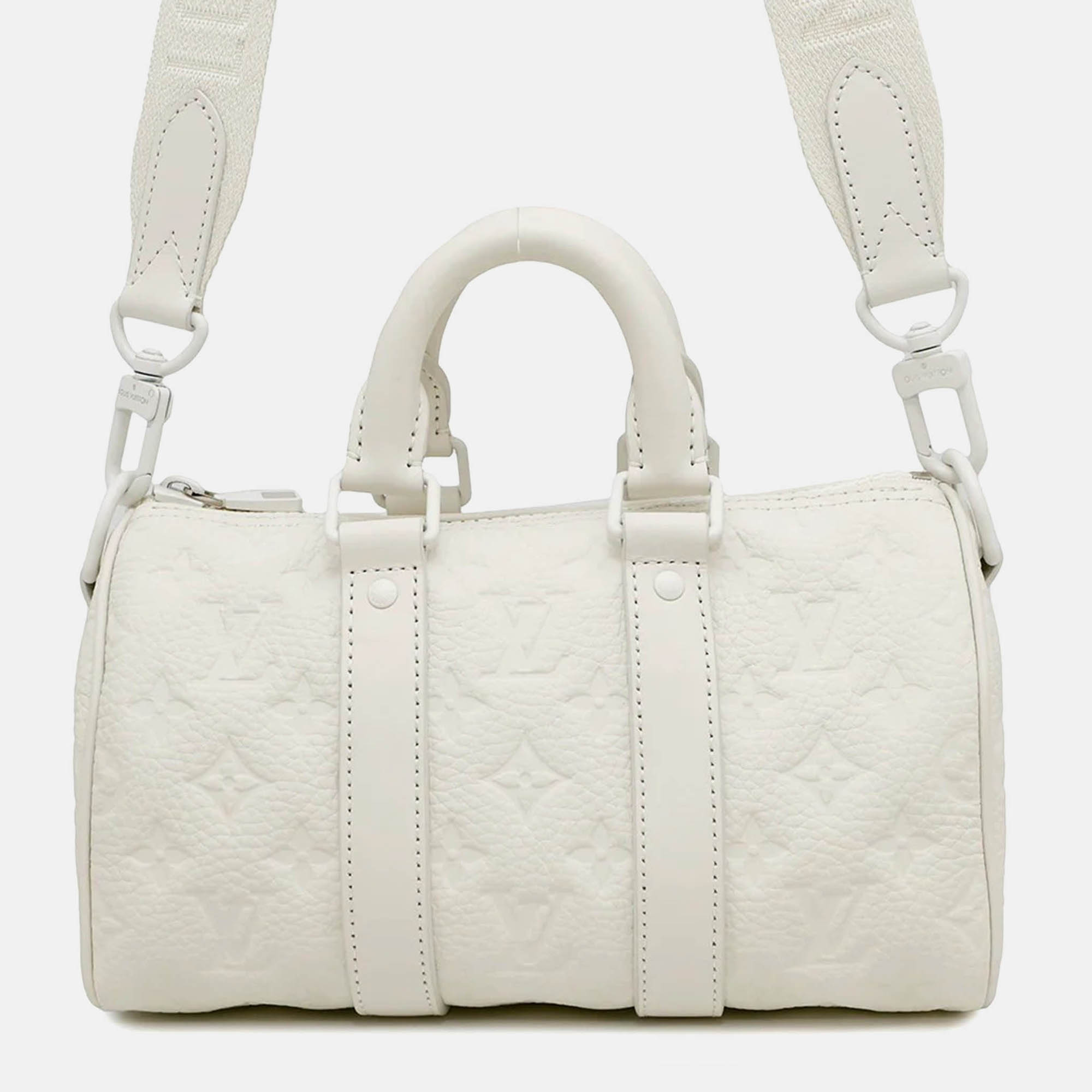 

Louis Vuitton Keepall Bandouliere Full Moon Monogram Taurillon Size, White