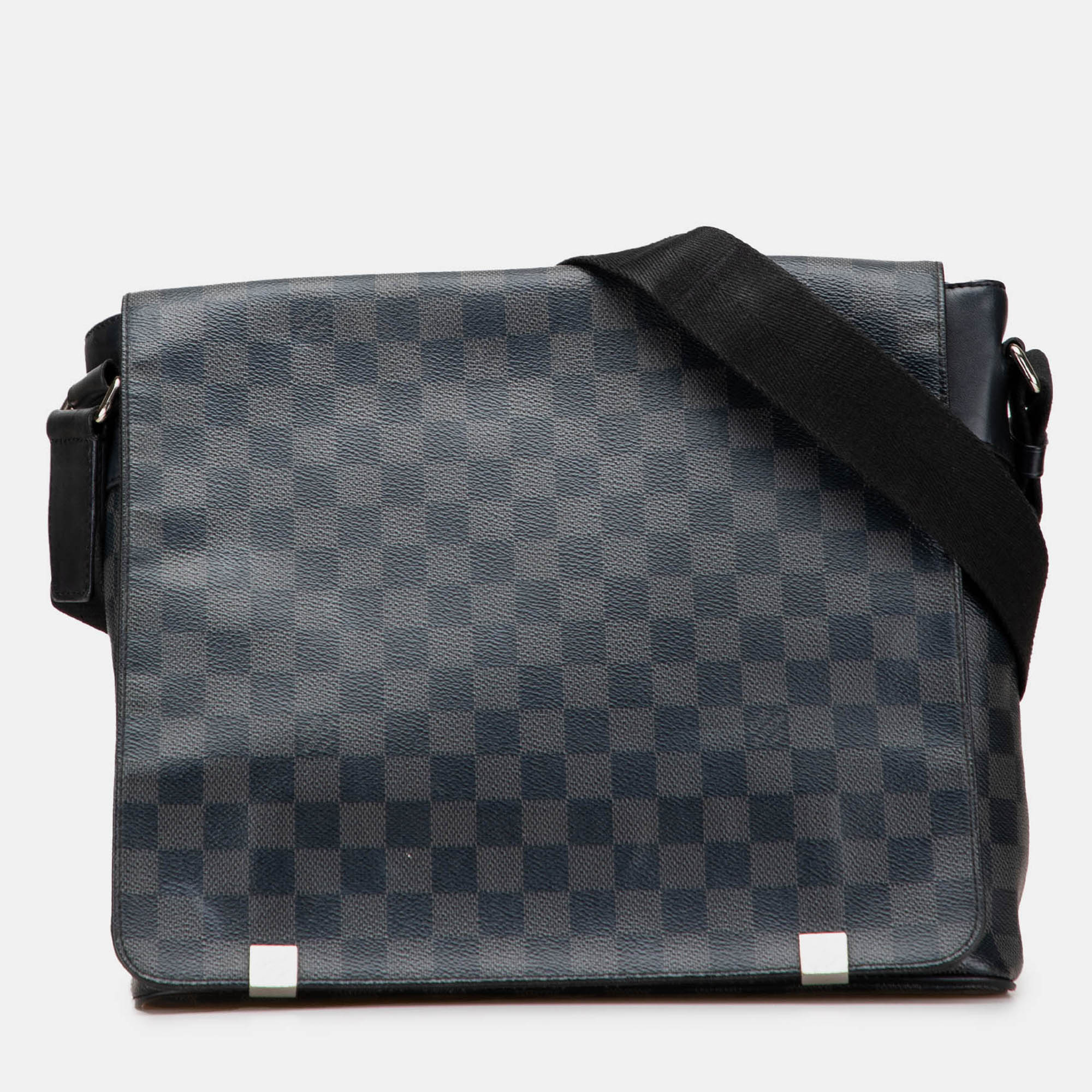 

Louis Vuitton Black Damier Graphite District MM