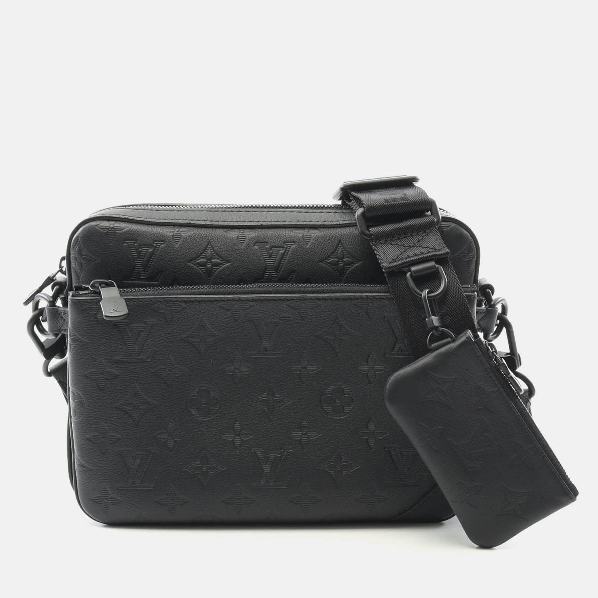 

Louis Vuitton Trio Messenger Shoulder Bag Monogram Shadow Leather, Black