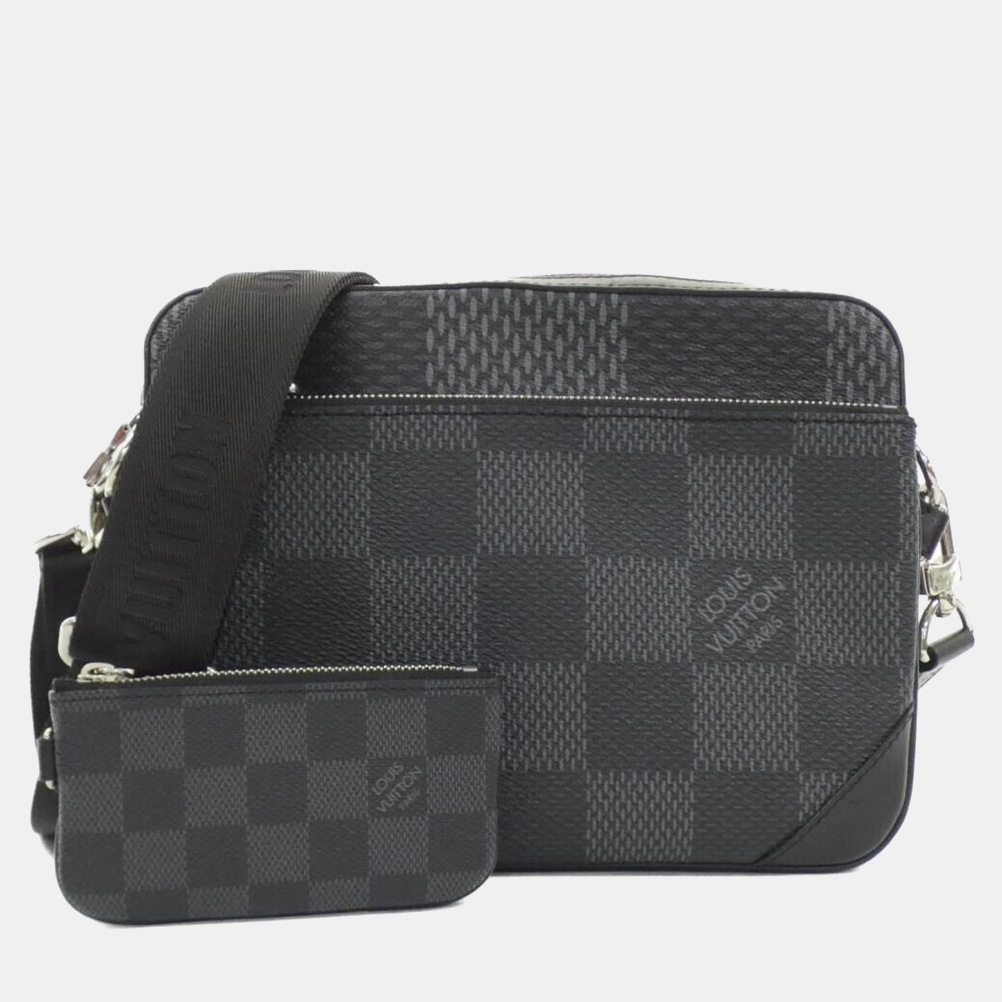 

Louis Vuitton Trio Damier Graphite Shoulder Bag, Grey