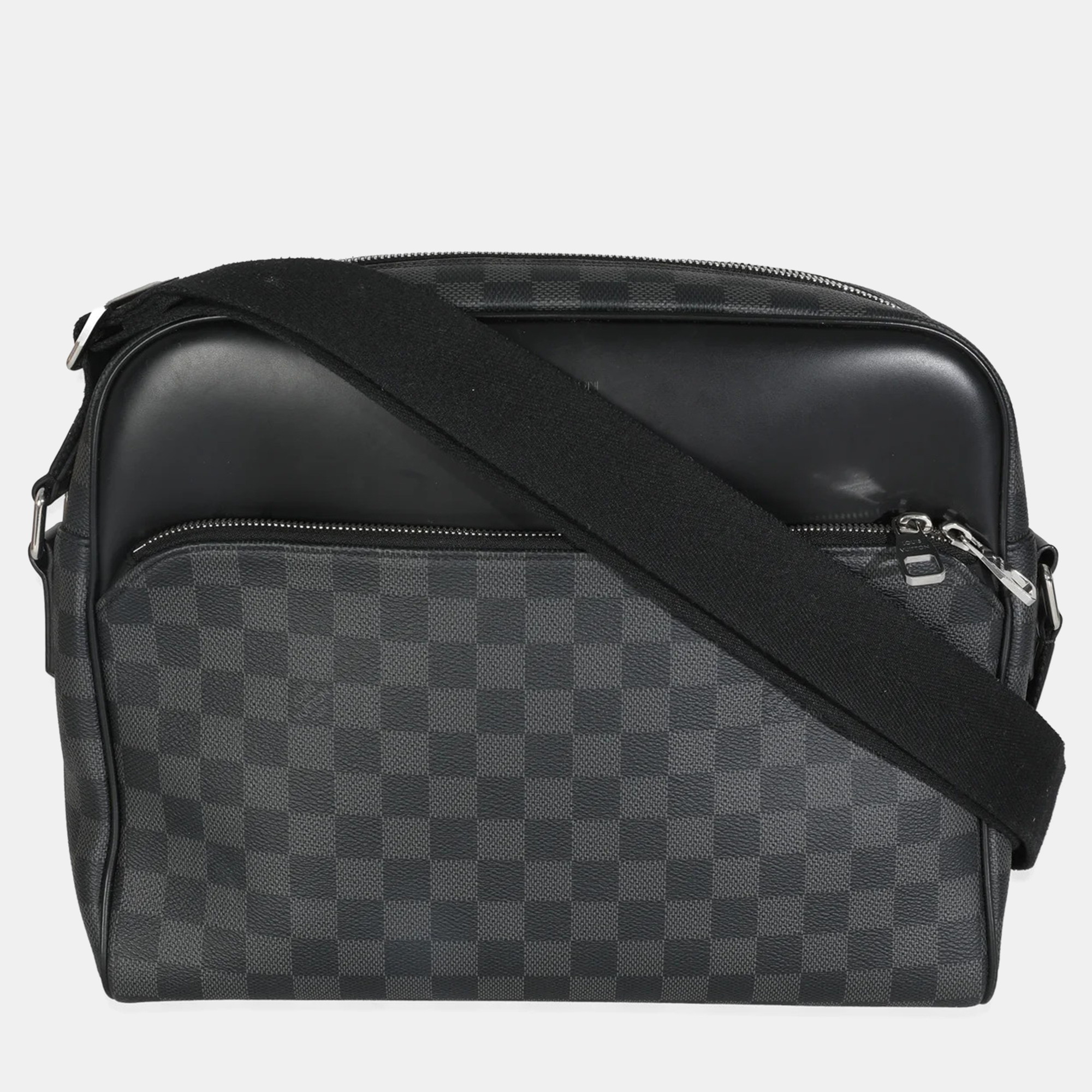 

Louis Vuitton Damier Graphite Canvas Dayton PM, Black