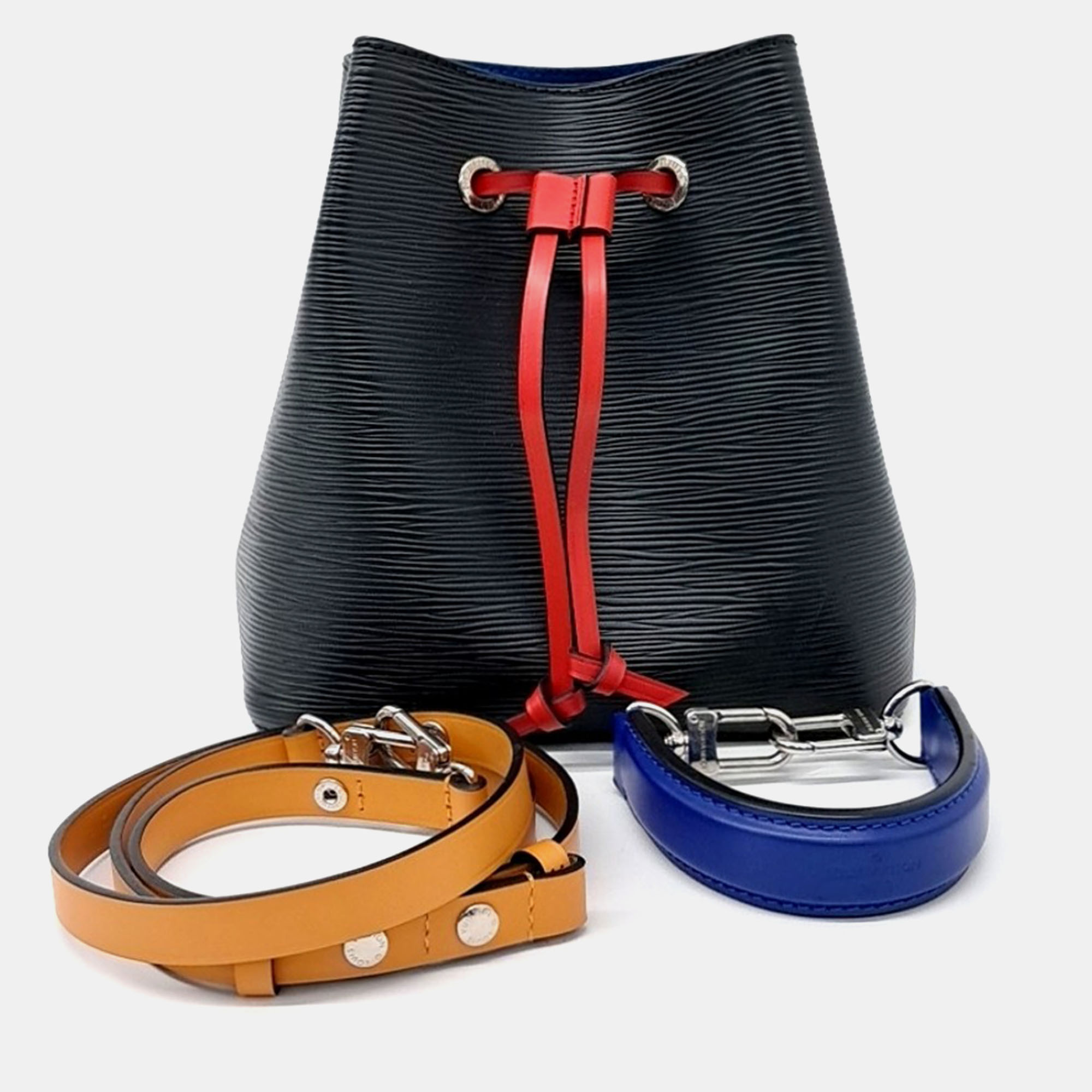 

Louis Vuitton Black Epi Leather Epi Neonoe BB