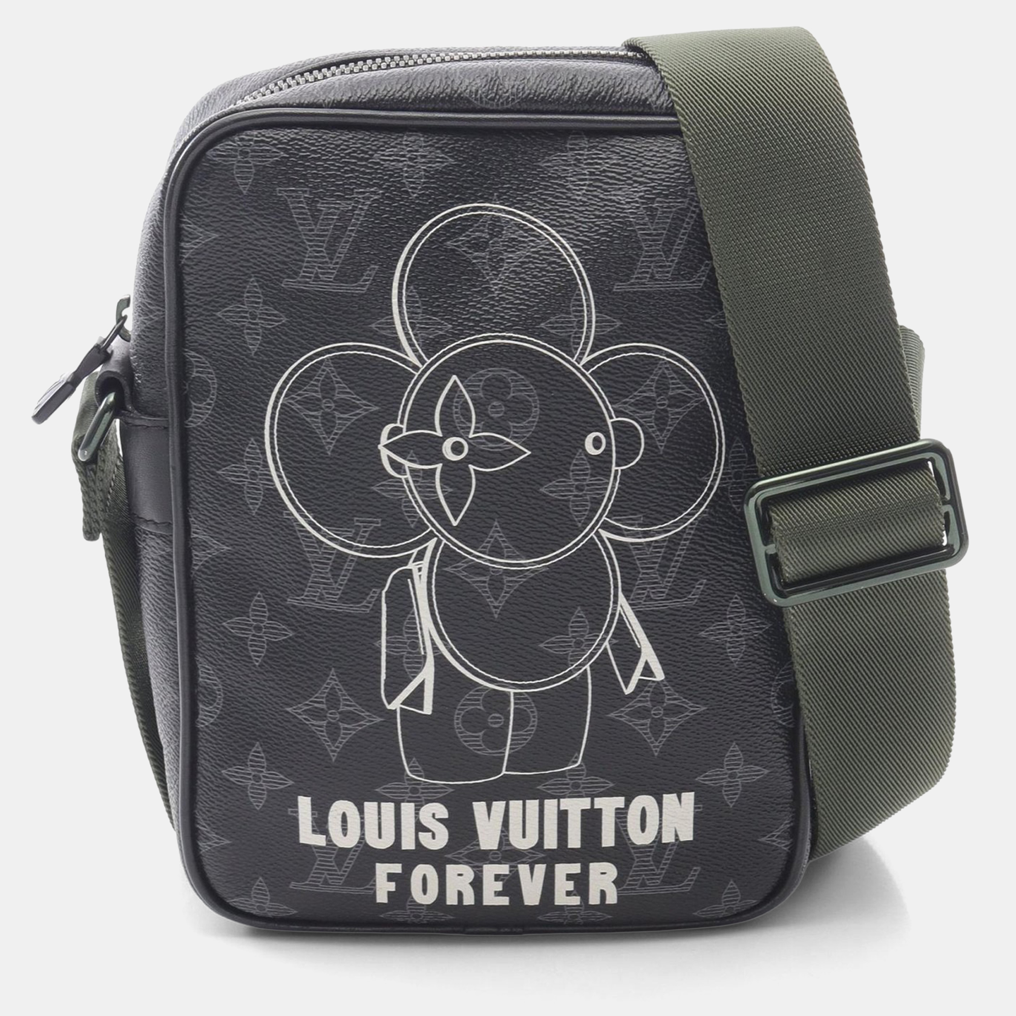 

Louis Vuitton Apollo Black Monogram Eclipse Canvas Backpack