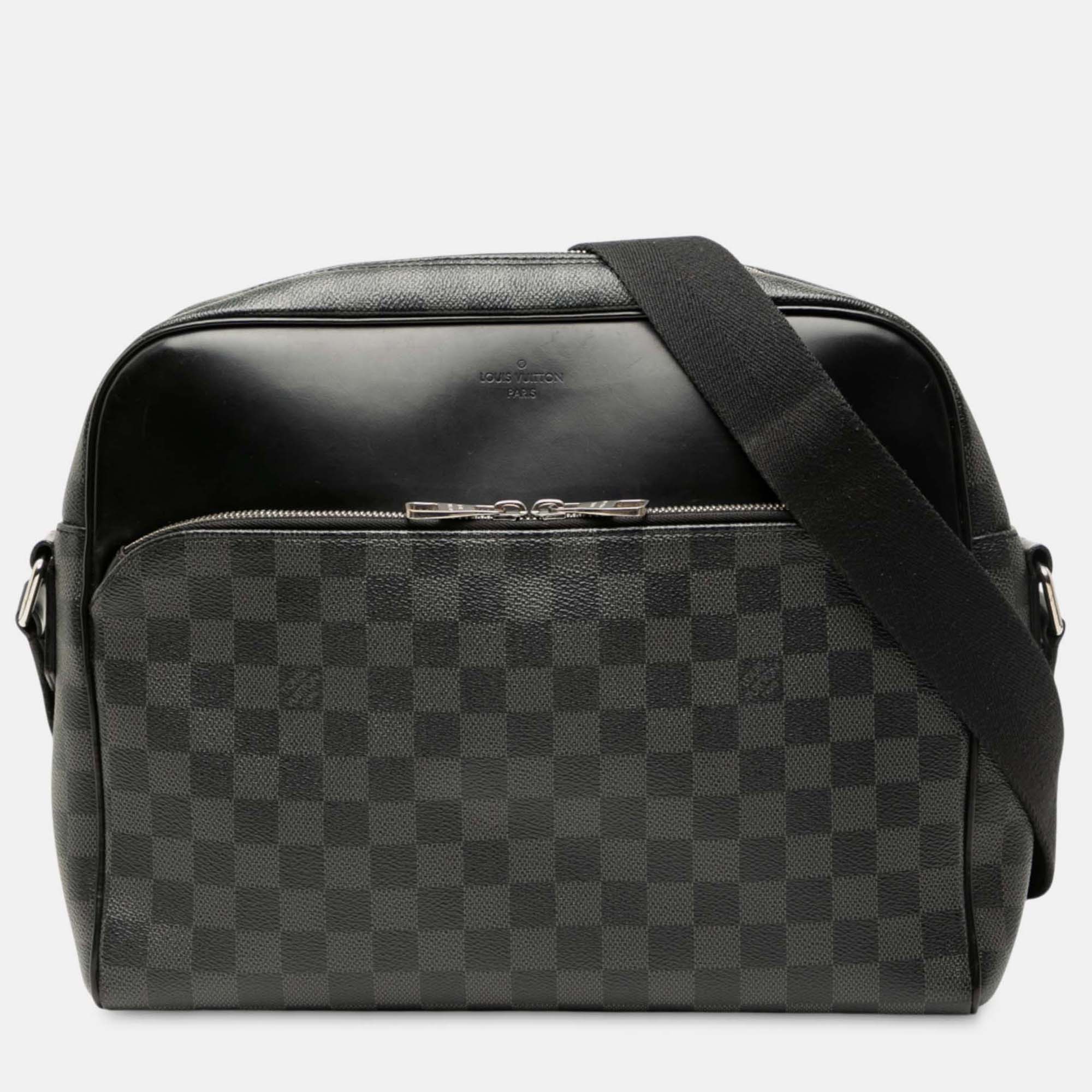 

Louis Vuitton Black Damier Graphite Dayton Reporter MM