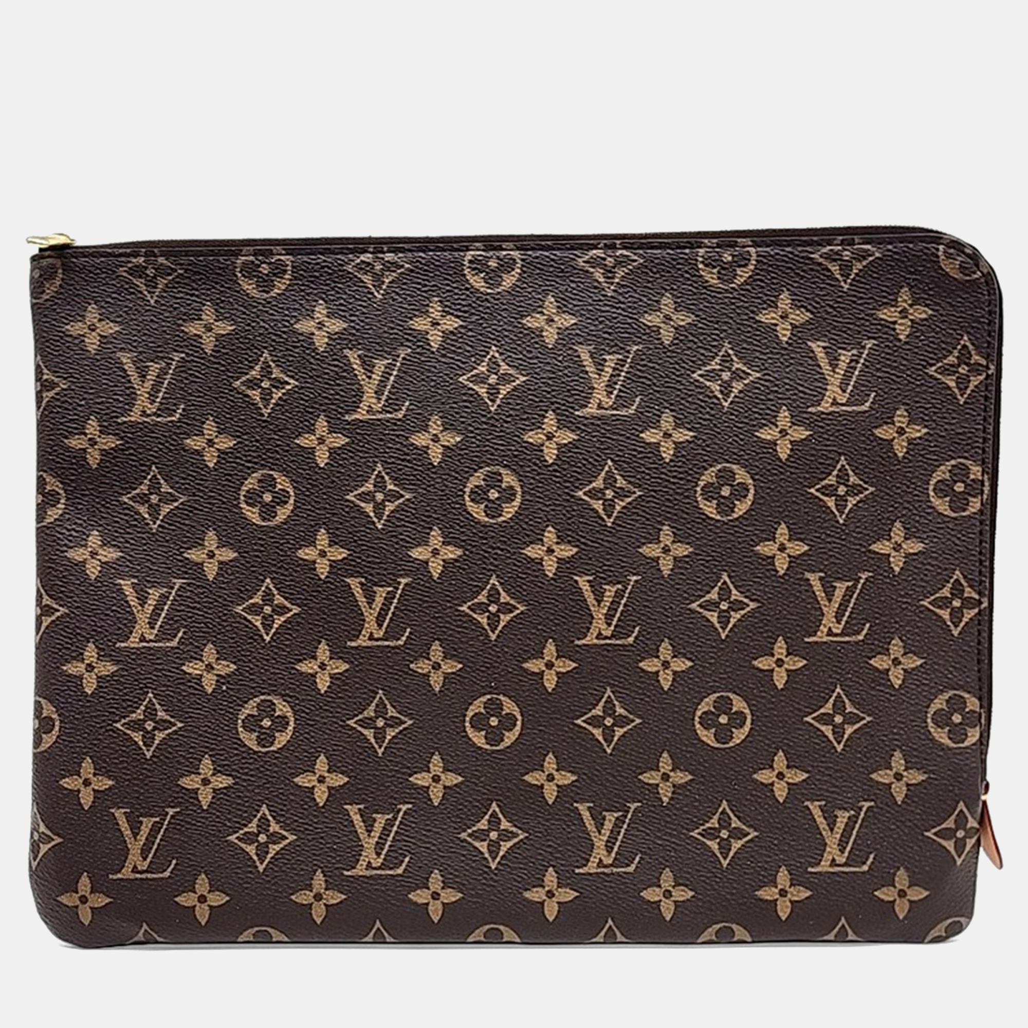 

Louis Vuitton Etu Voyage MM Brown Monogram Canvas Clutch Bag, Black