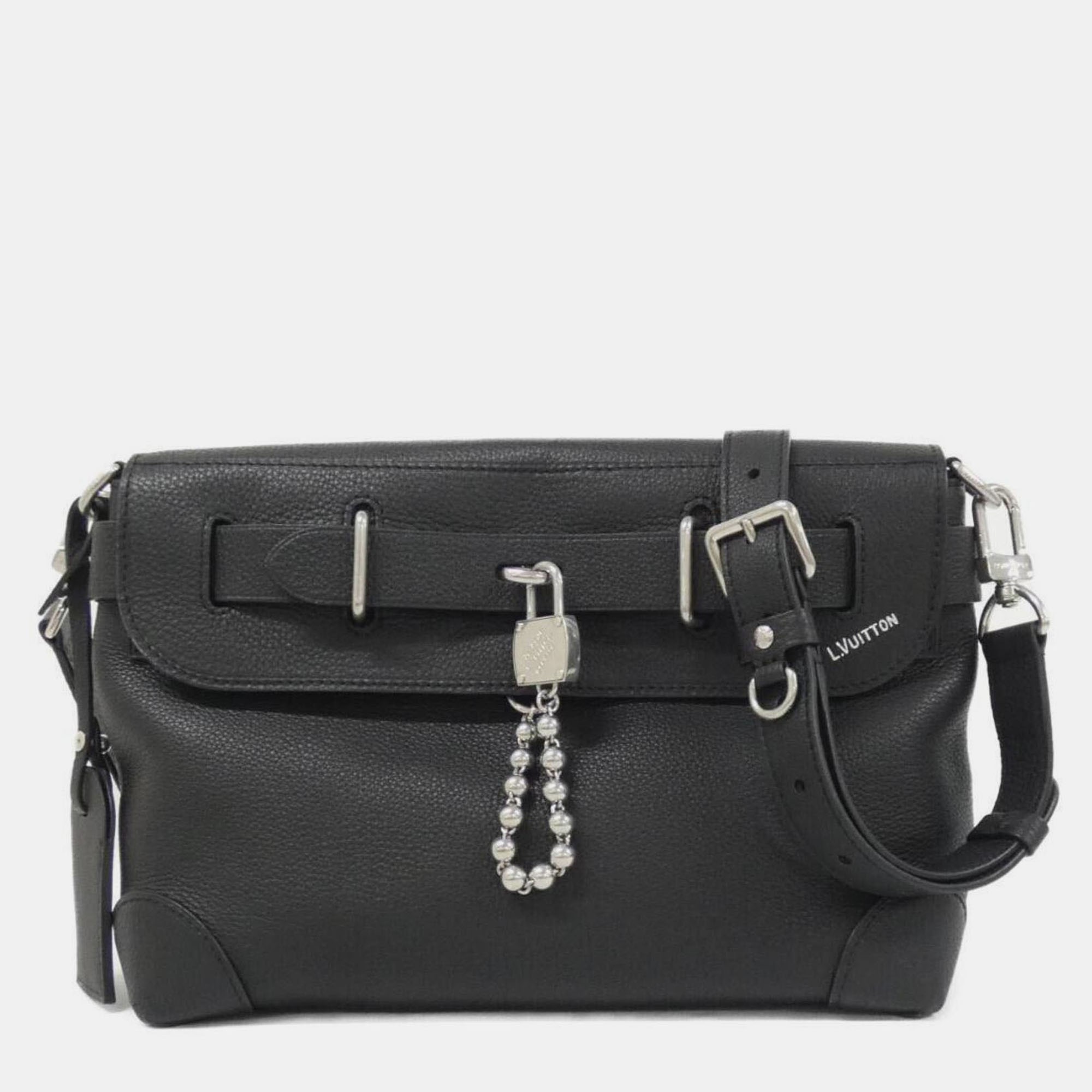 

Louis Vuitton Steamer Crossbody Shoulder Bag, Black
