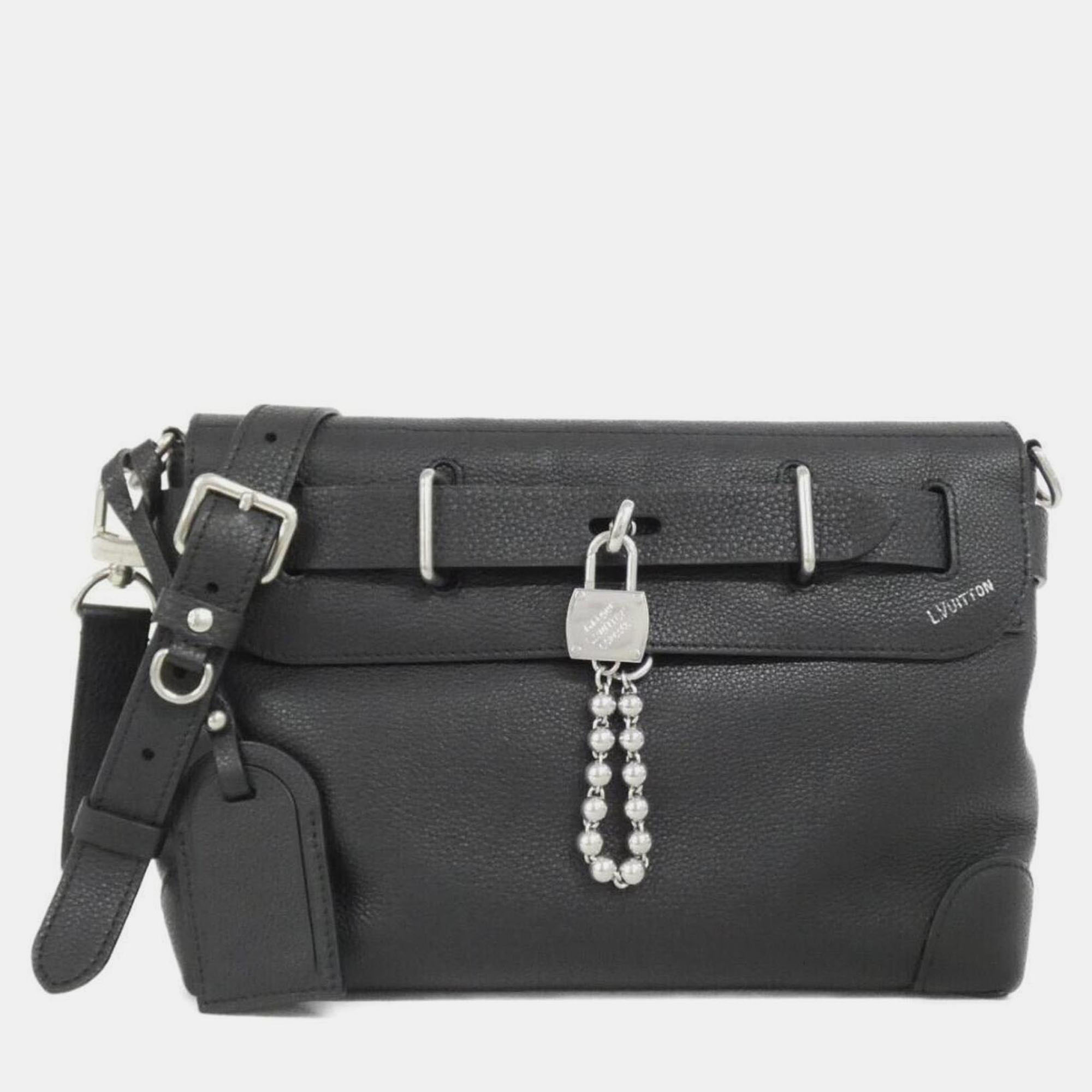 

Louis Vuitton Steamer Crossbody Shoulder Bag, Black