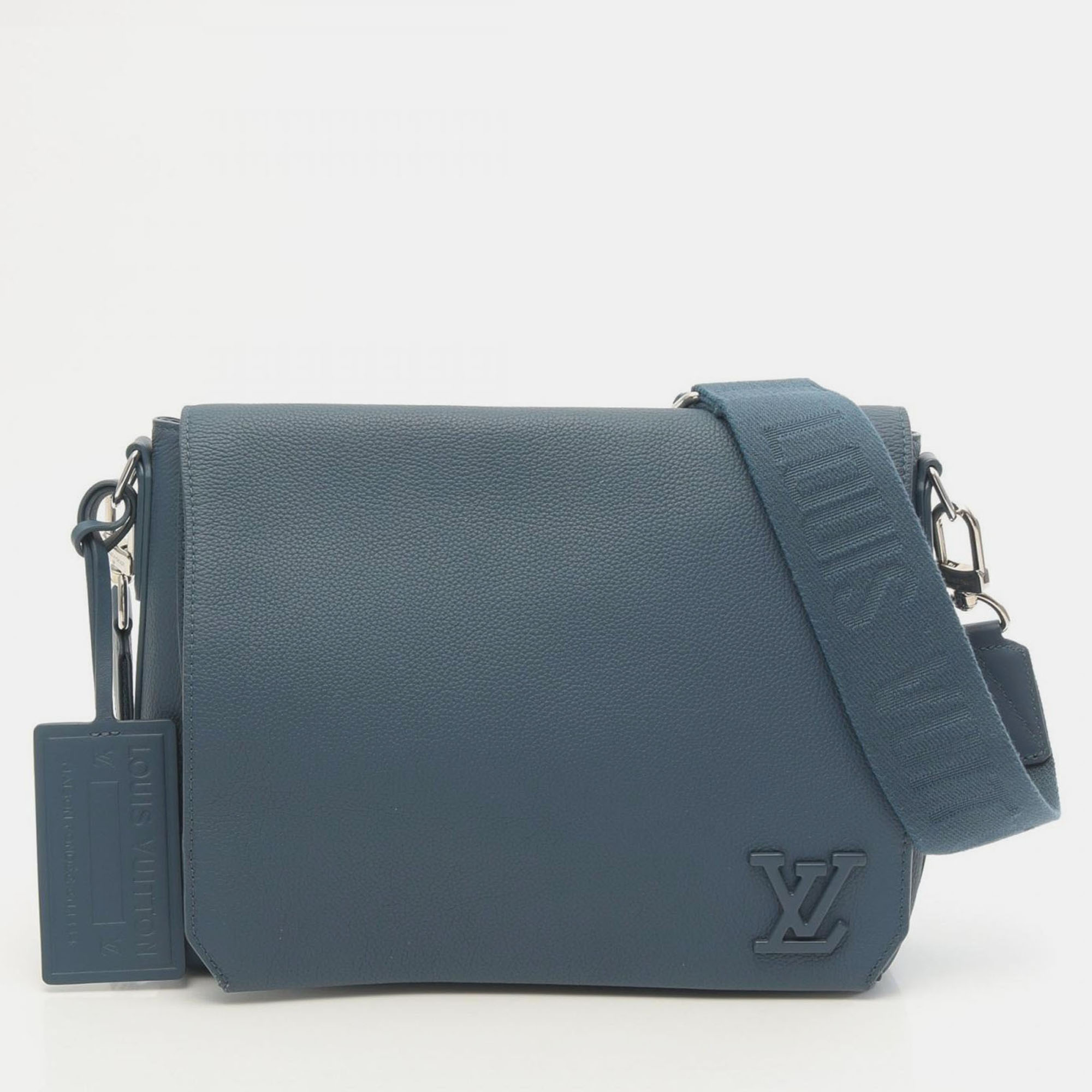 

Louis Vuitton Aerogram Takeoff Green Tone Leather Shoulder Bag