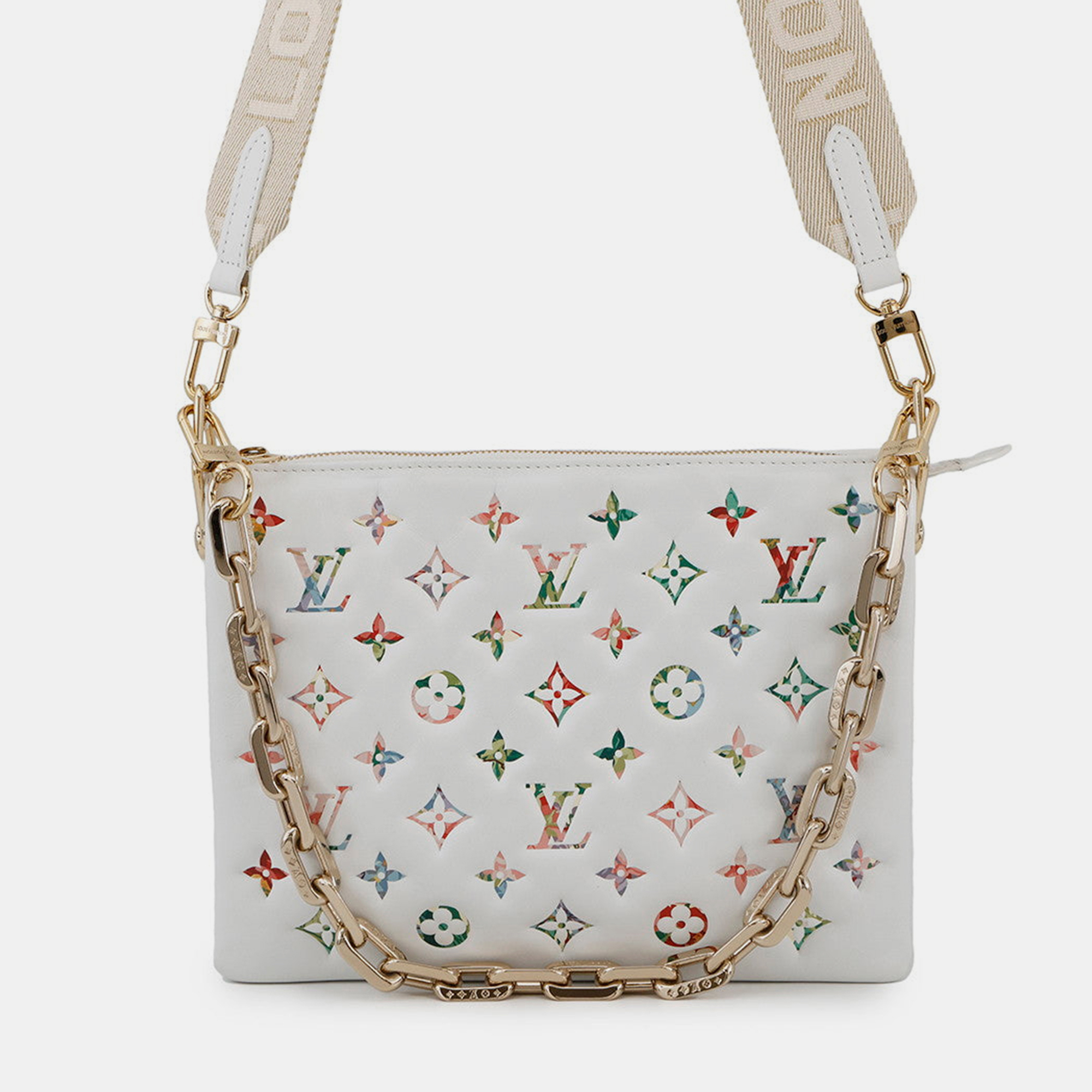 Click to view more detailed imagery on our partner's website Pre-owned Louis Vuitton Coussin Blanc/pink Monogram Lamb Leather Size Pm In Multi