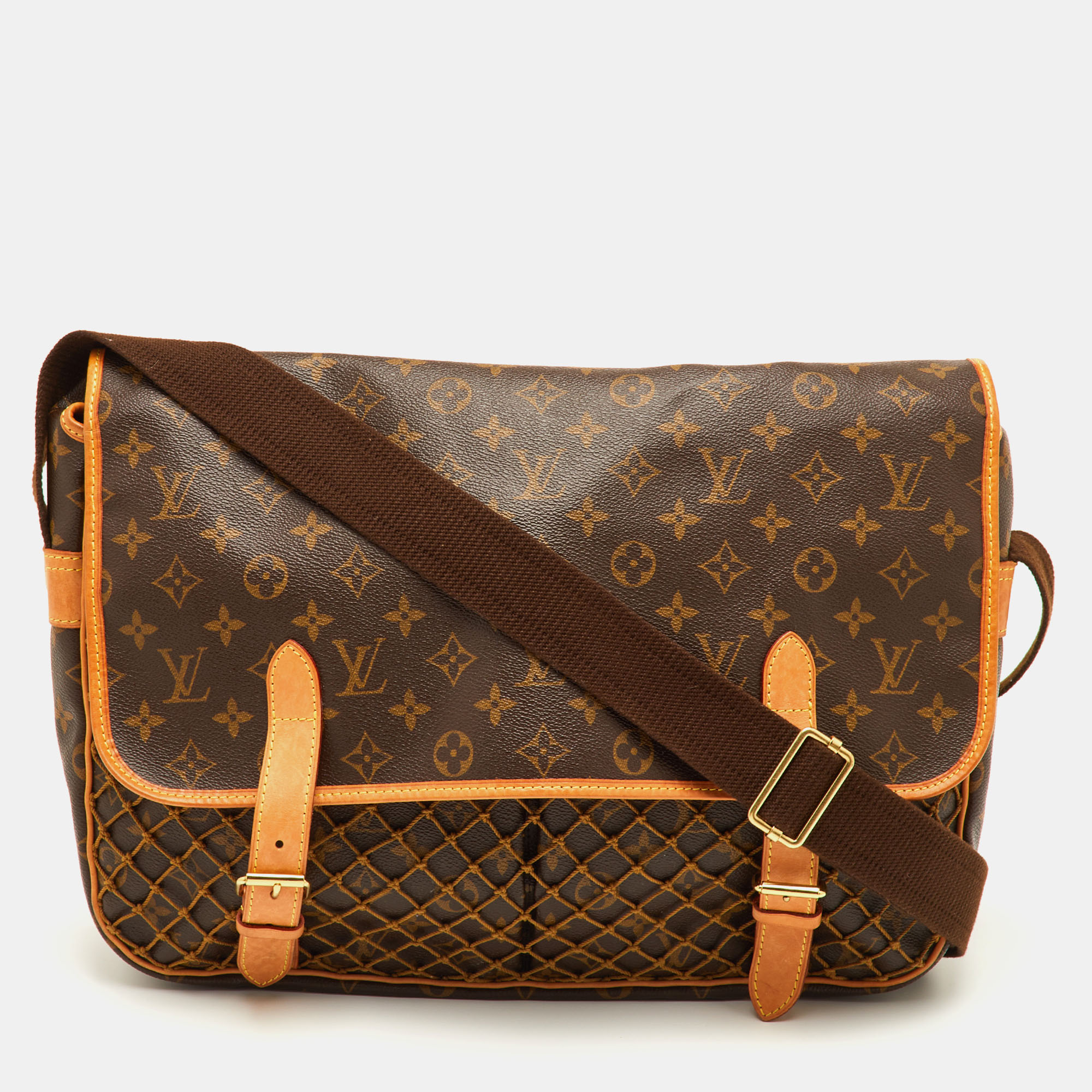 

Louis Vuitton Congo GM Monogram Canvas Messenger Bag, Brown