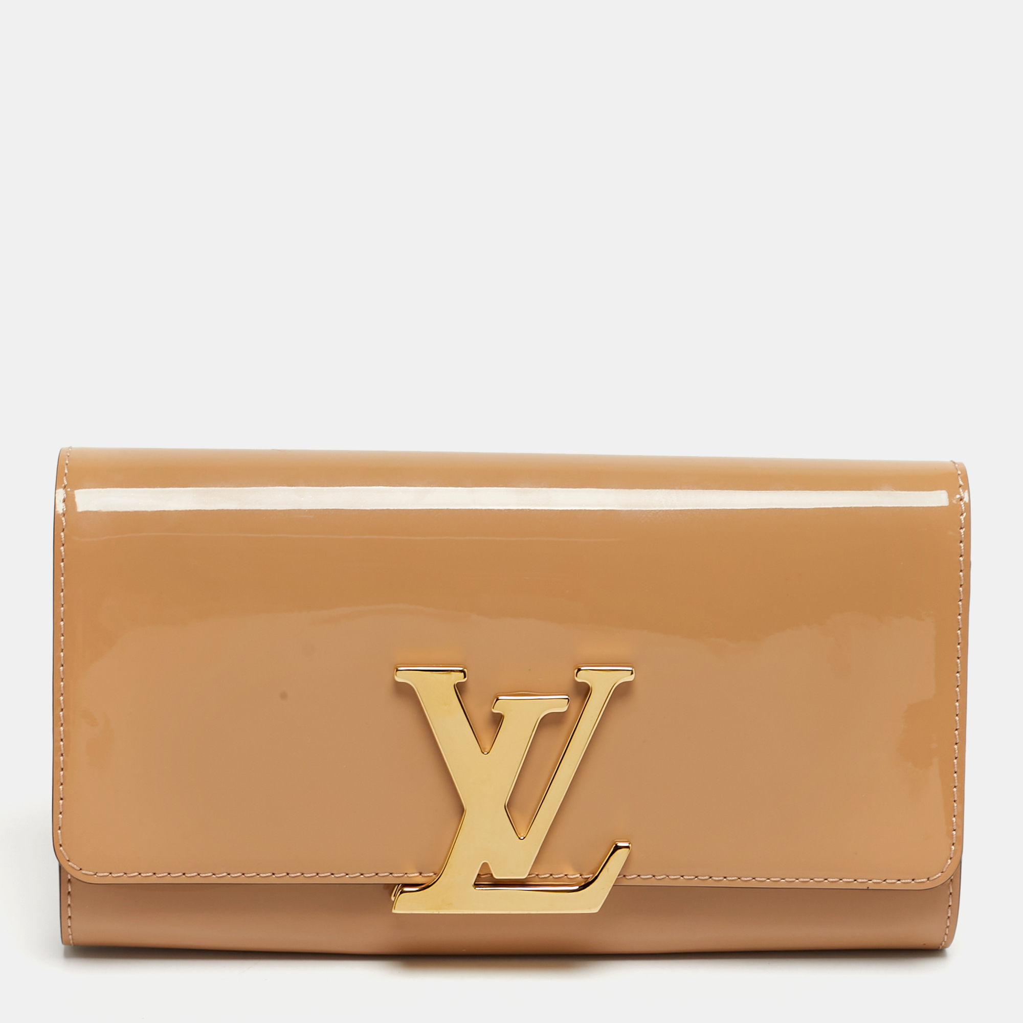 Pre-owned Louis Vuitton Louise Beige Patent Leather Clutch In Sand