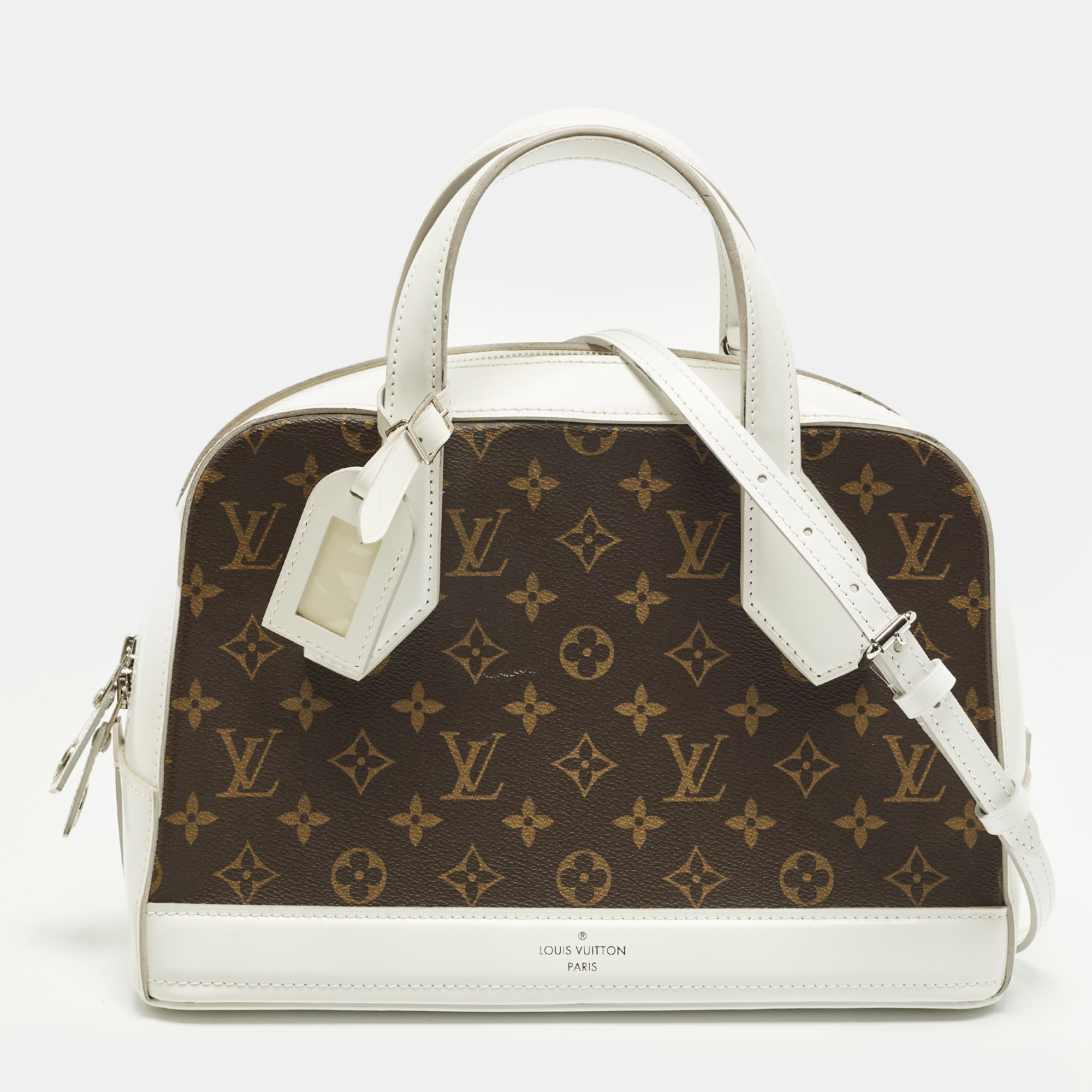 

Louis Vuitton Dora PM White Monogram Canvas Bag