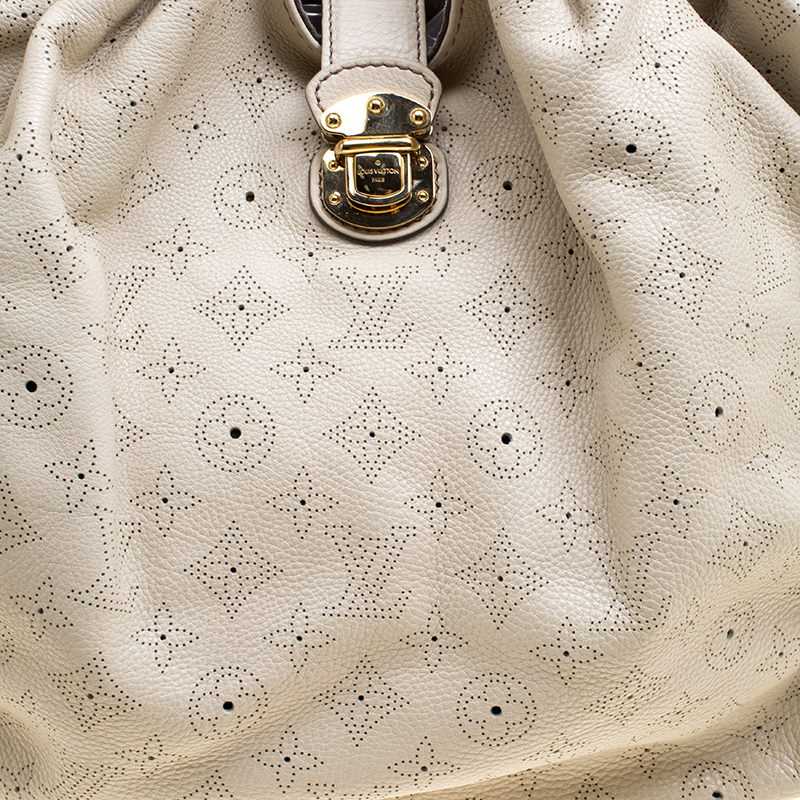 Louis Vuitton, Bags, Beautiful Louis Vuitton Mahina Xl Ivory