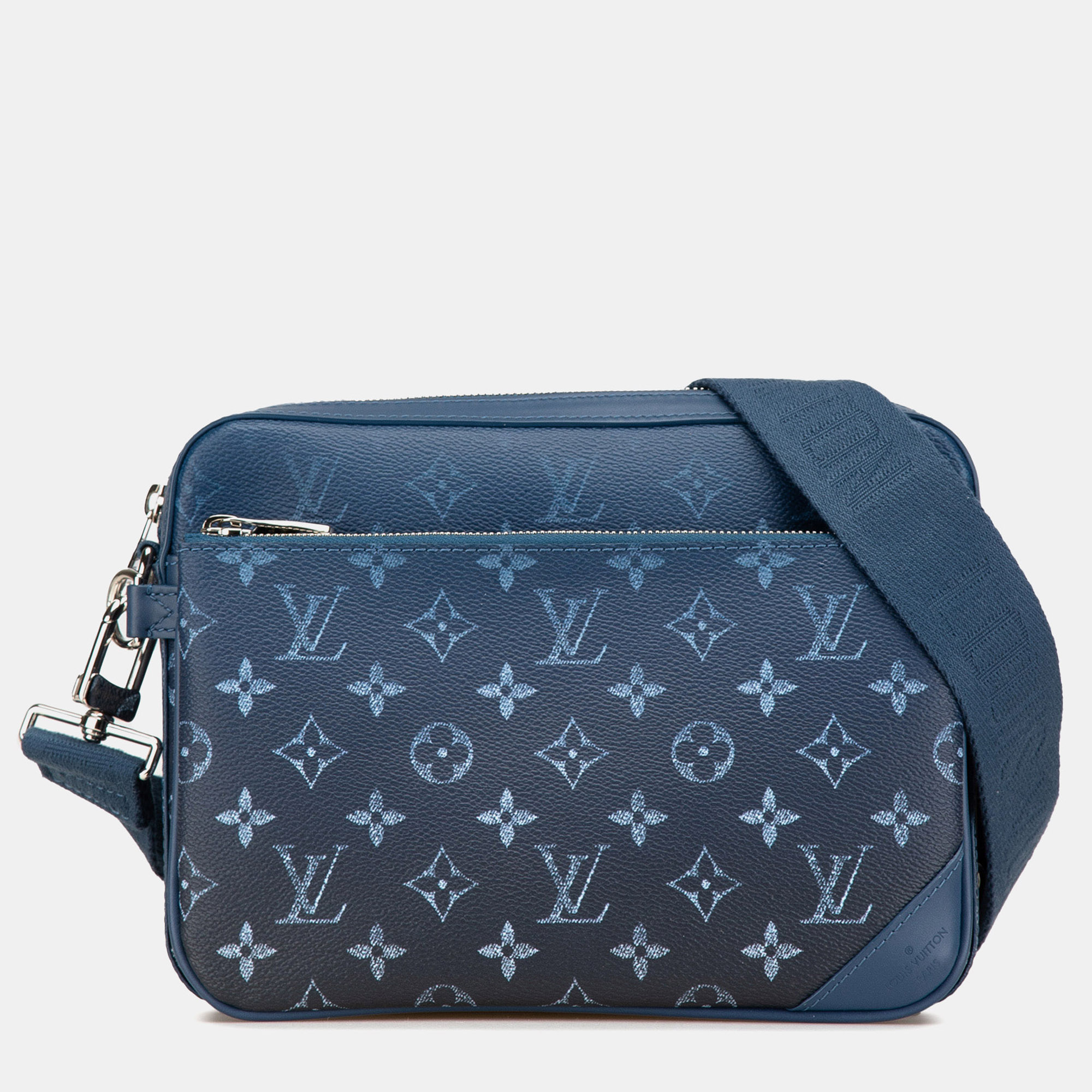 

Louis Vuitton Blue Monogram Gradient Trio Messenger