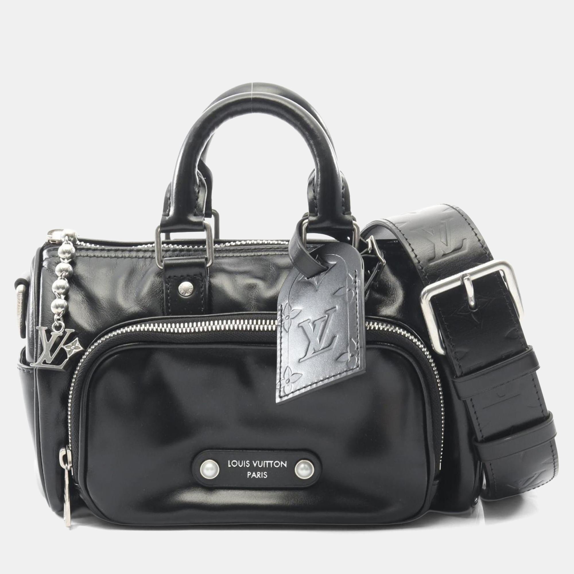 

Louis Vuitton Keepall Cargo Bandouliere 25 Handbag In Calfskin Leather Black