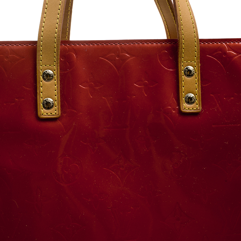 Louis Vuitton Reade Red Vernis Leather – l'Étoile de Saint Honoré