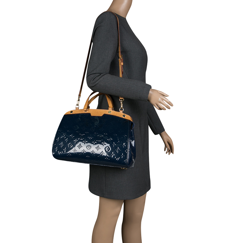 

Louis Vuitton Grand Blue Monogram Vernis Brea MM Tote