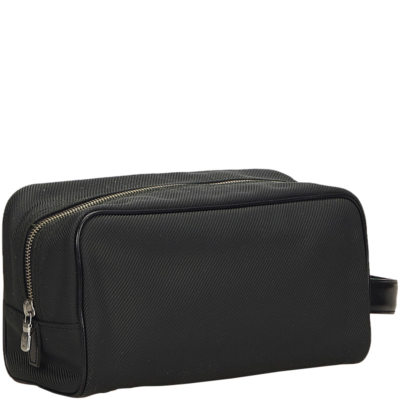 

Louis Vuitton Taiga Parana Canvas Toiletry Bag 26, Black