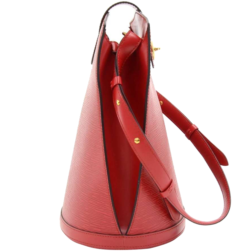 

Louis Vuitton Red Epi Leather Cluny Bag