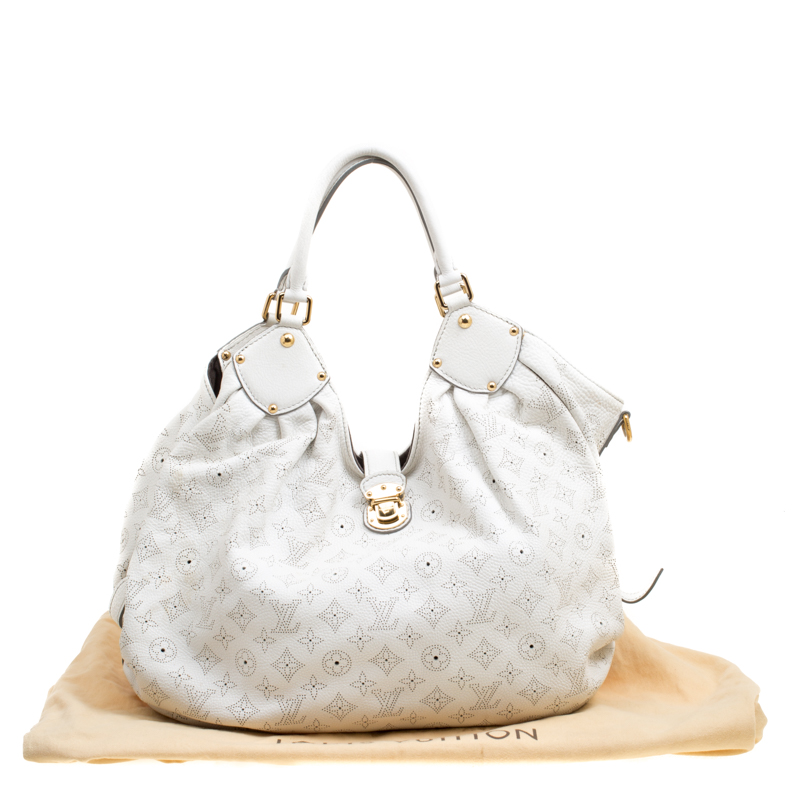 Lodge leather handbag Louis Vuitton White in Leather - 35672225