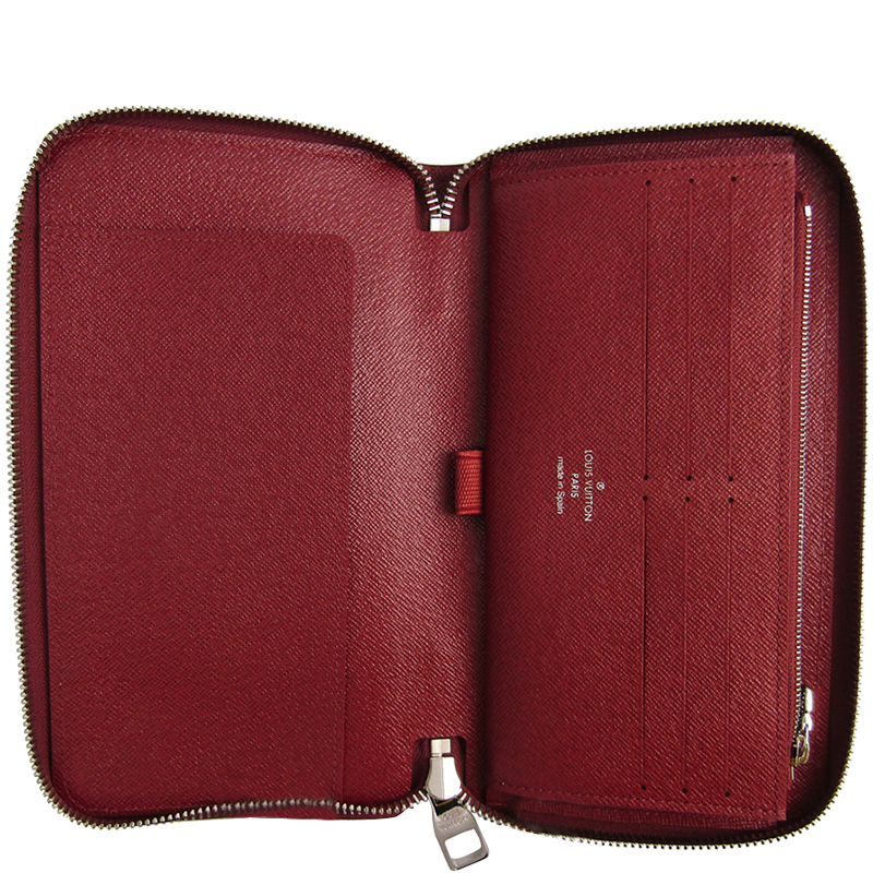 

Louis Vuitton Bordeaux Epi Leather Zippy Organizer, Burgundy