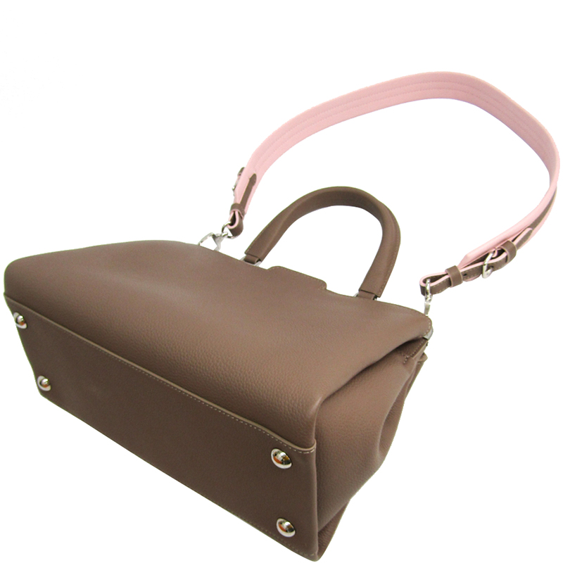 

Louis Vuitton Taupe Veau Nuage Leather Astrid Bag, Multicolor