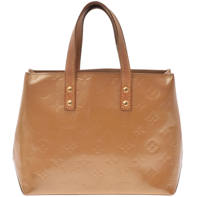 مملوكة مسبقًا Louis Vuitton Noisette Monogram Vernis Reade PM Bag