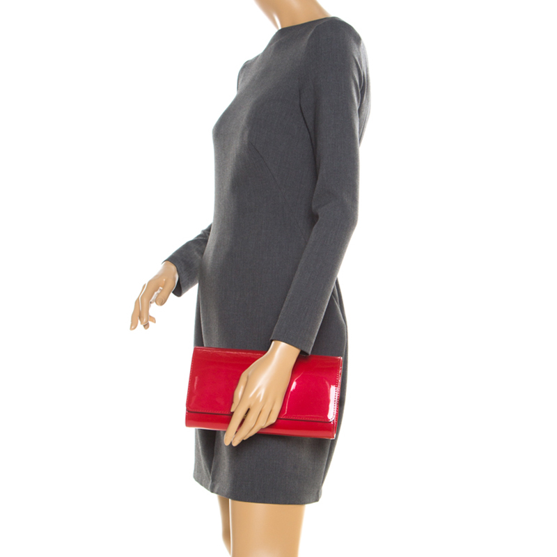 

Louis Vuitton Rouge Grenadine Vernis Louise Clutch, Red