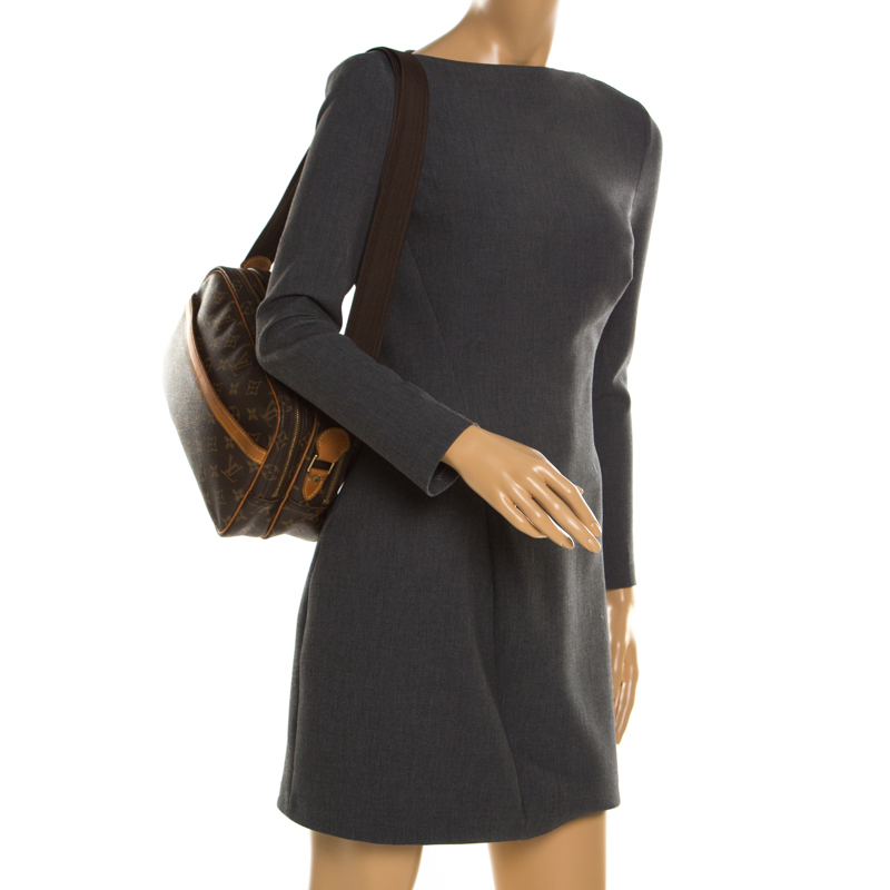 

Louis Vuitton Monogram Canvas Reporter PM Bag, Brown