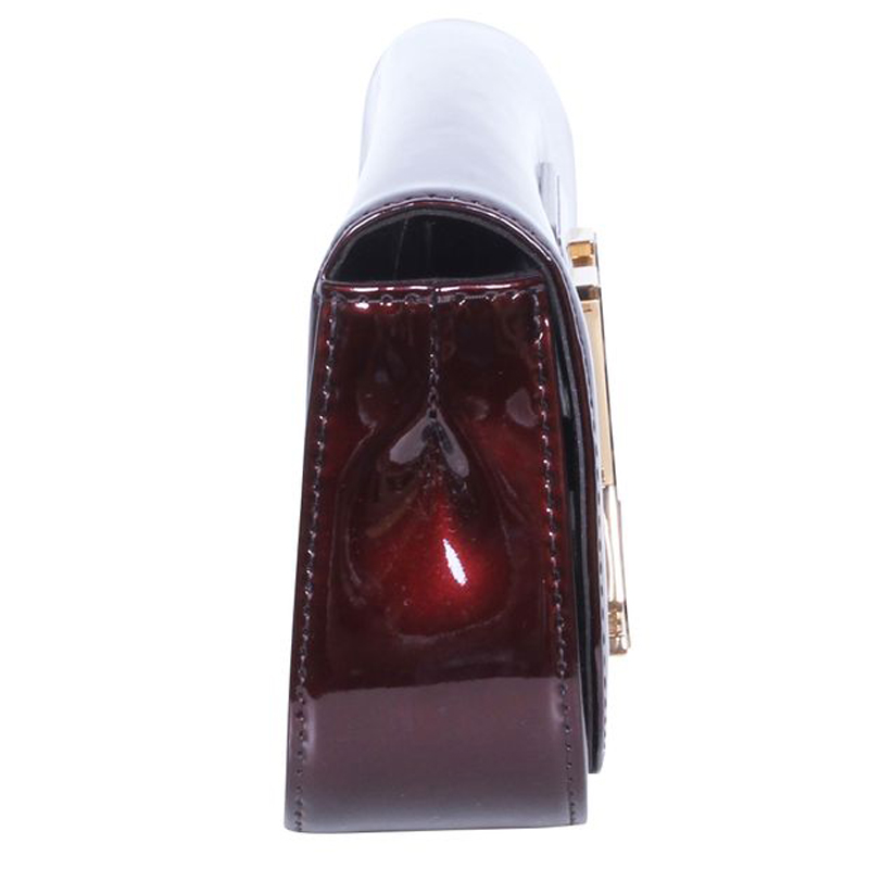 

Louis Vuitton Burgundy Patent Leather Clutch