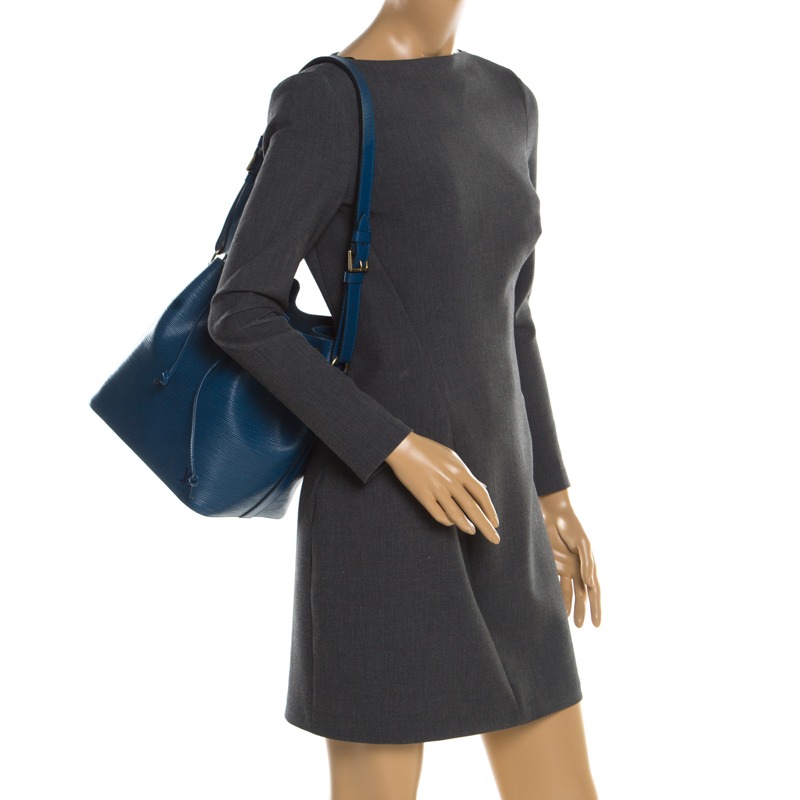 

Louis Vuitton Toledo Blue Epi Leather Petit Noe Bag