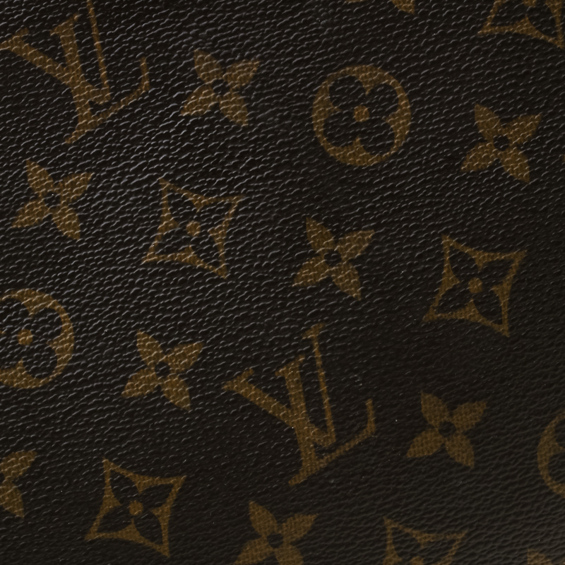 LOUIS VUITTON Toiletry bag in monogram canvas with gold …