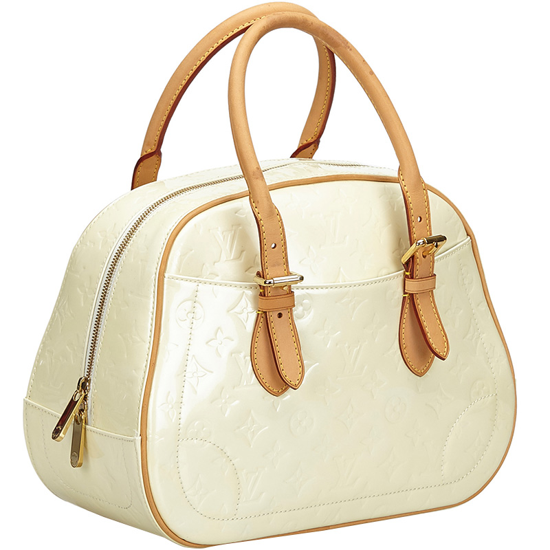 

Louis Vuitton White Vernis Summit Drive Bag
