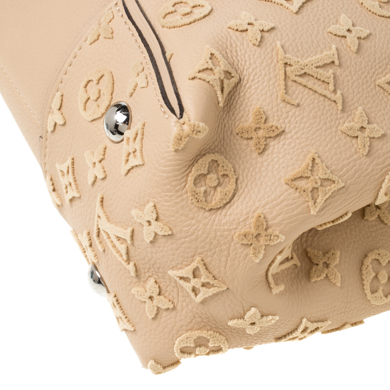 Louis Vuitton, Bags, Louis Vuittongalet Veau Cachemire Calfskin Leather W  Pm Bag