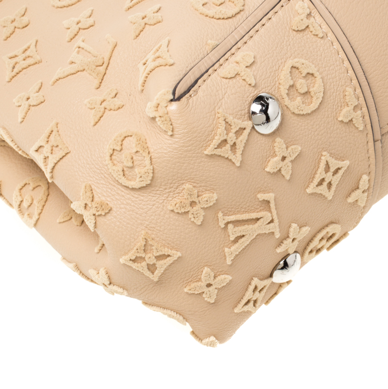 Louis Vuitton Galet Beige Monogram Velvet and Veau Cachemire Leather W PM  Bag Louis Vuitton