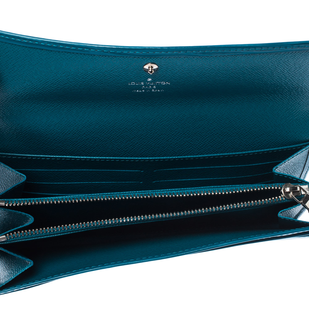 

Louis Vuitton Cyan Epi Leather Sarah Wallet, Green