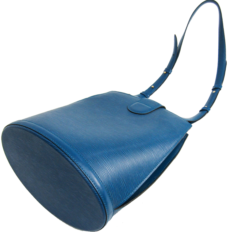 

Louis Vuitton Toledo Blue Epi Leather Cluny Shoulder Bag
