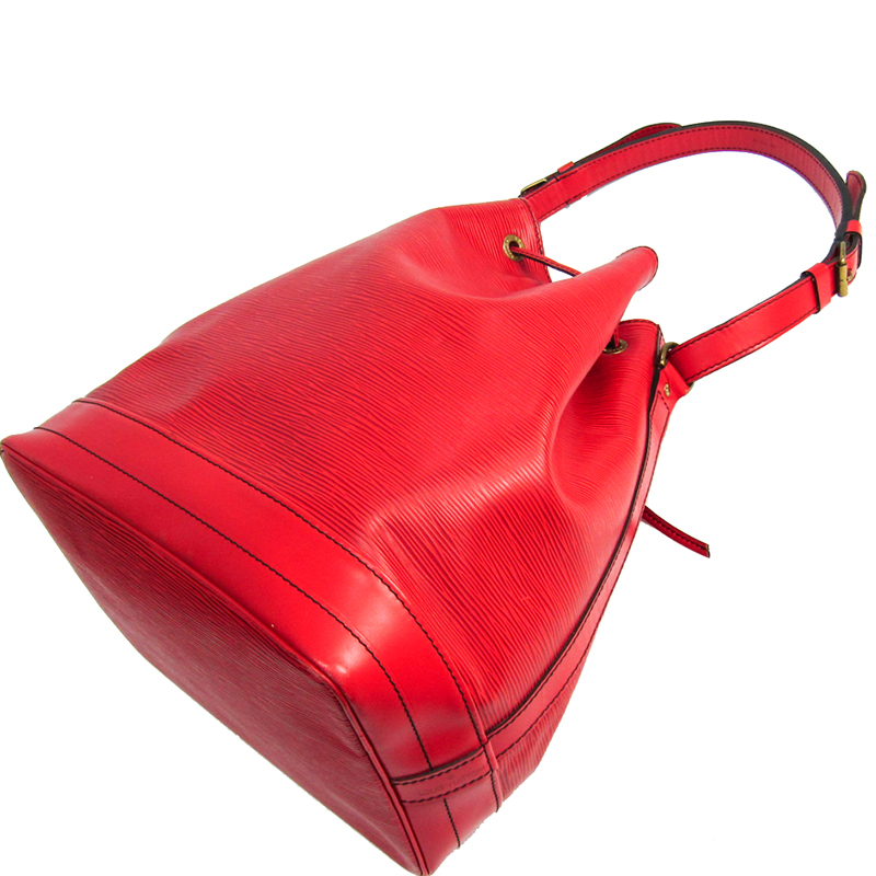 

Louis Vuitton Castilian Red Epi Leather Putinoe Bag